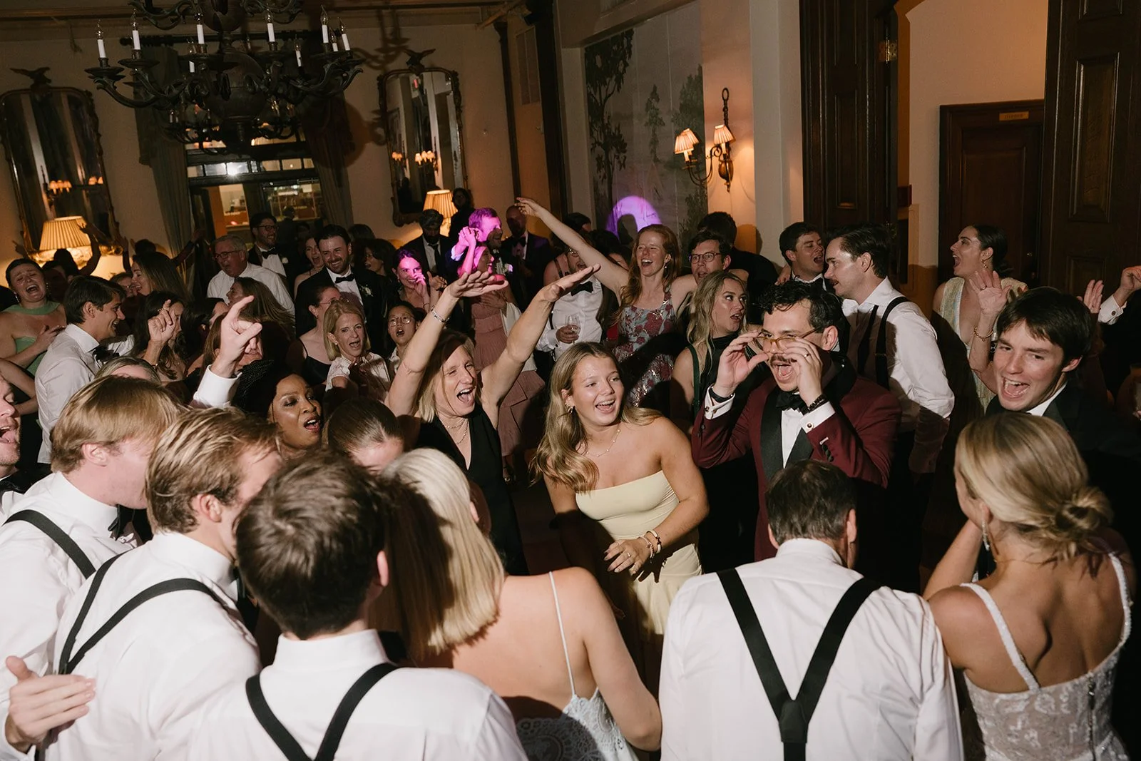 CamillaandTony_sWeddingDayPreview-111.jpg