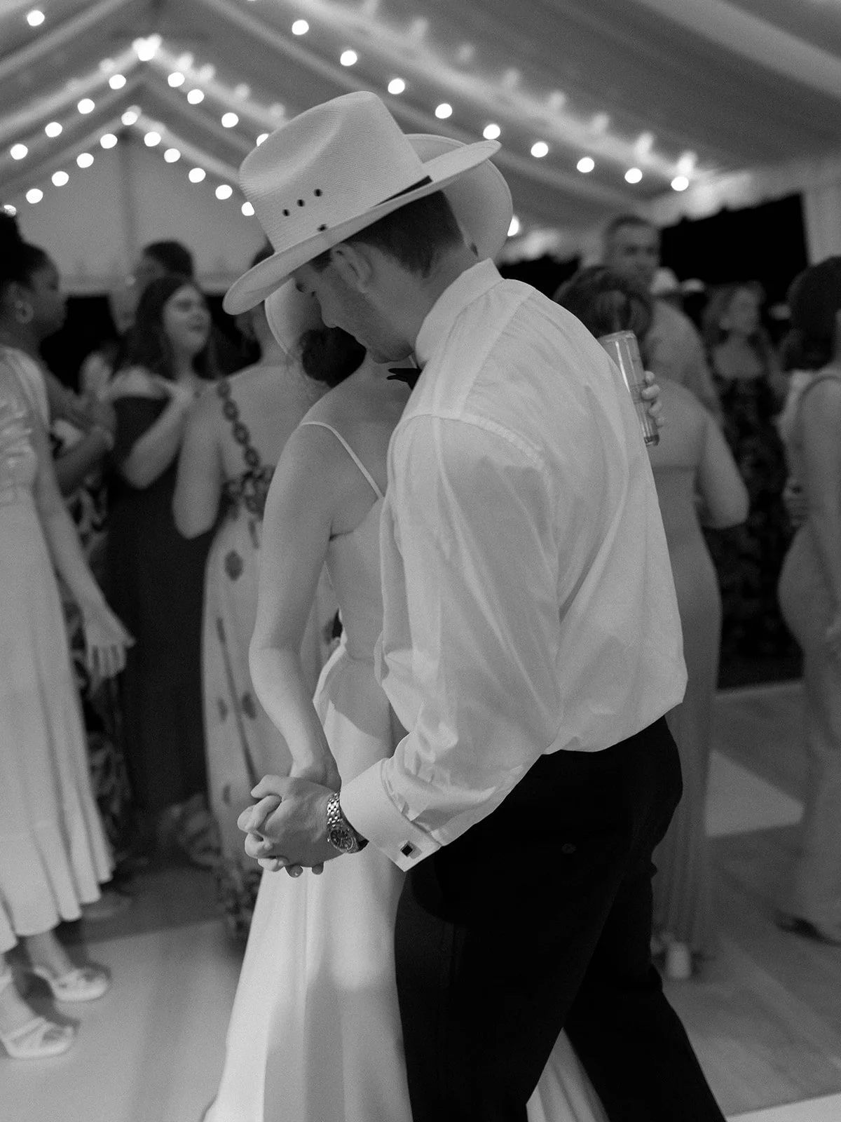 AllyandDustyn_sWeddingSneakPeek-127.jpg