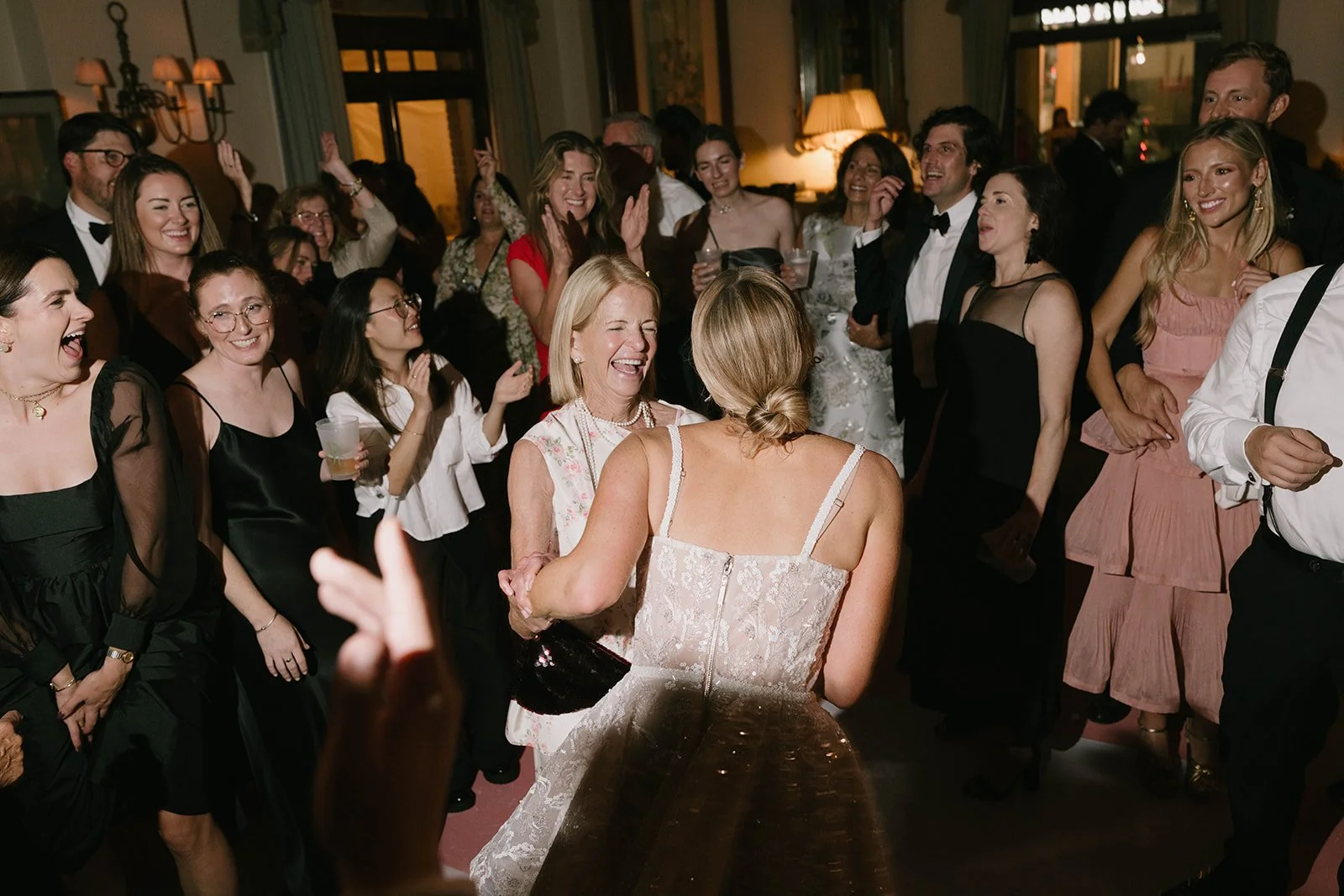 CamillaandTony_sWeddingDayPreview-113.jpg