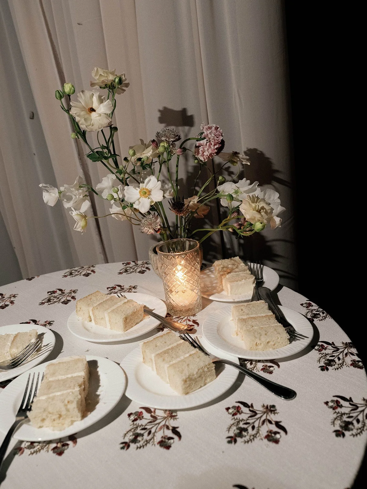SaraandDrew_sWeddingPreview-180.jpg