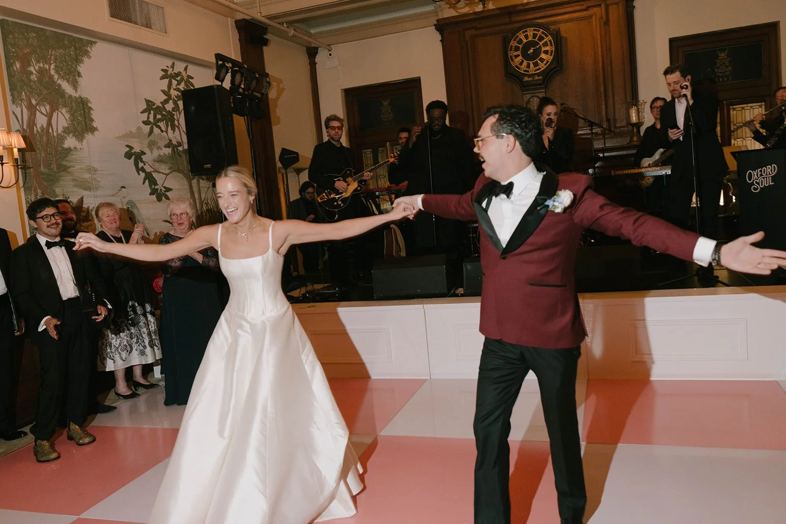 CamillaandTony_sWeddingDayPreview-91.jpg