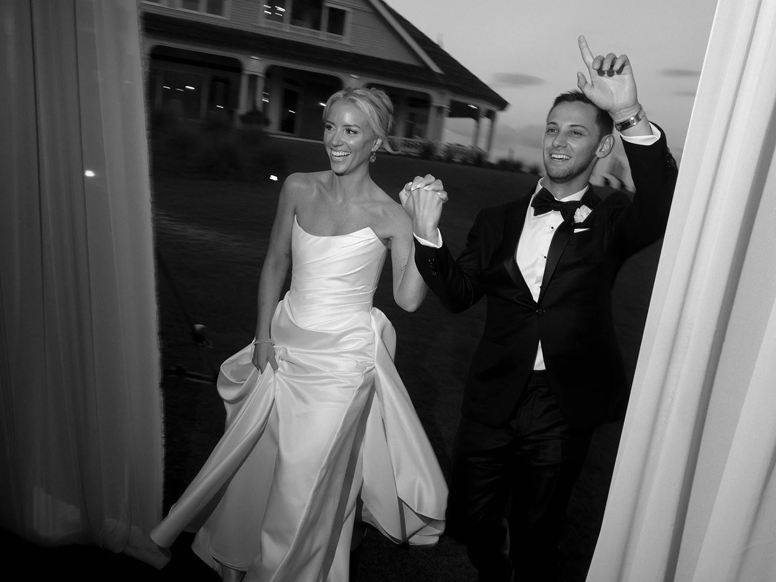SaraandDrew_sWeddingPreview-139.jpg