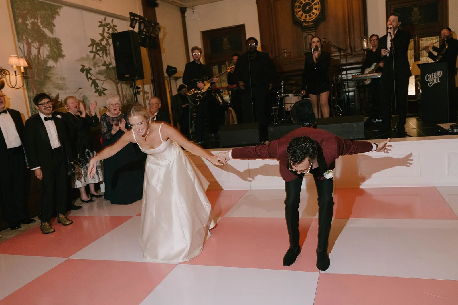 CamillaandTony_sWeddingDayPreview-90.jpg