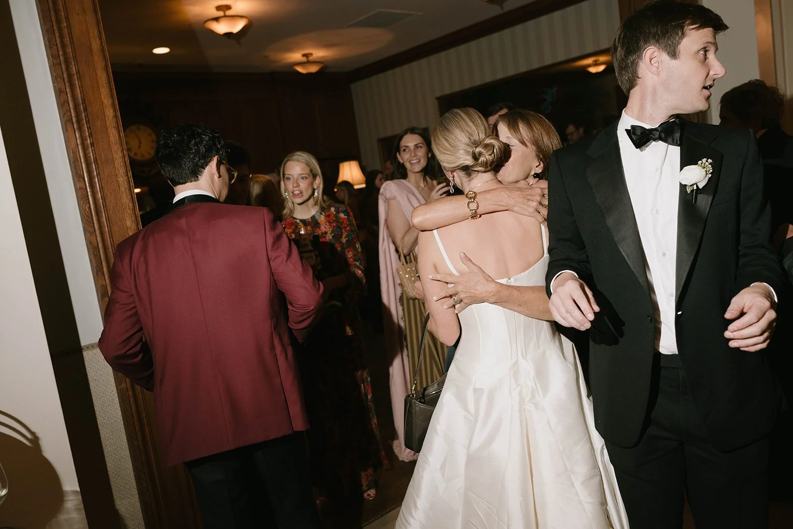 CamillaandTony_sWeddingDayPreview-54.jpg