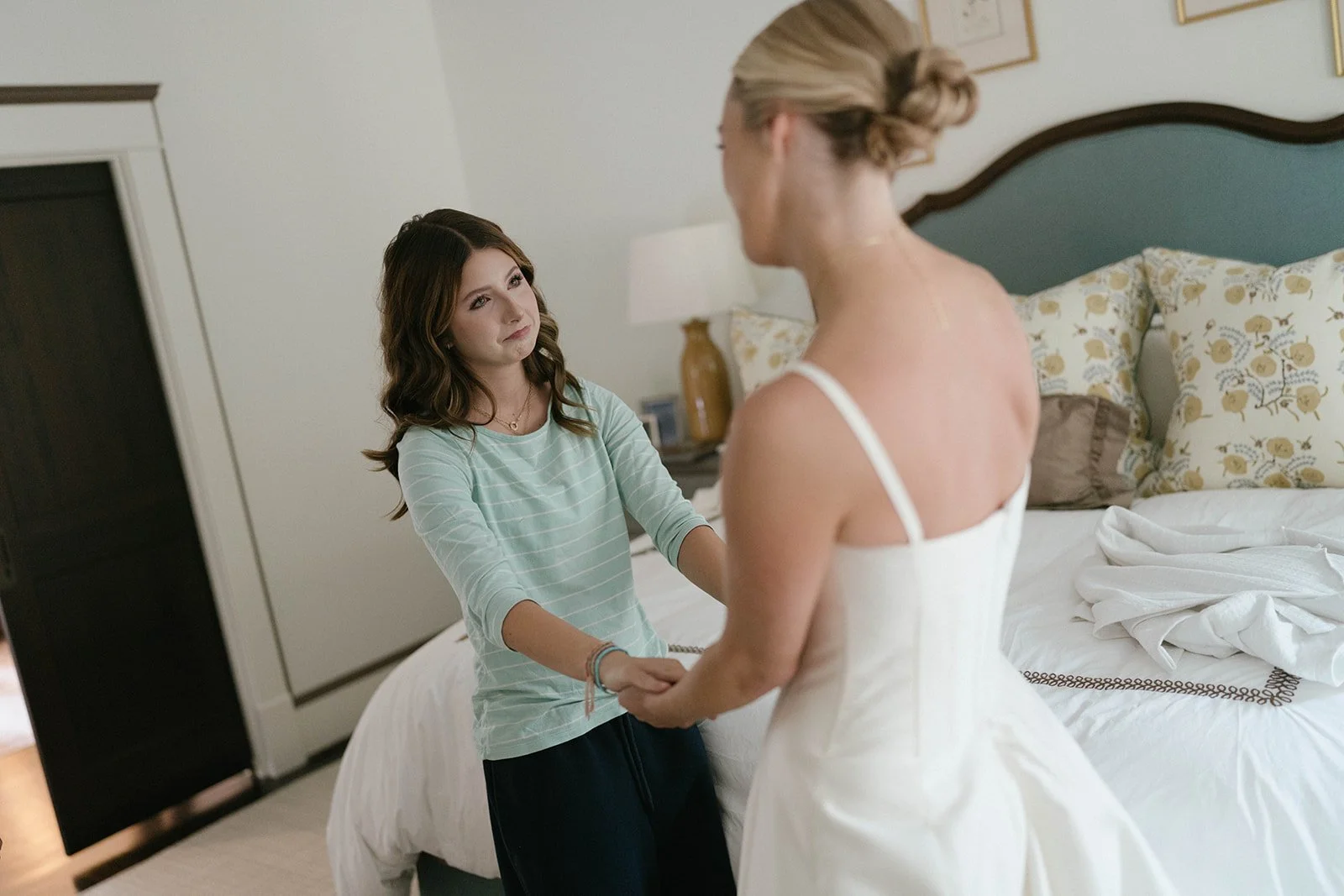 CamillaandTony_sWeddingDayPreview-9.jpg