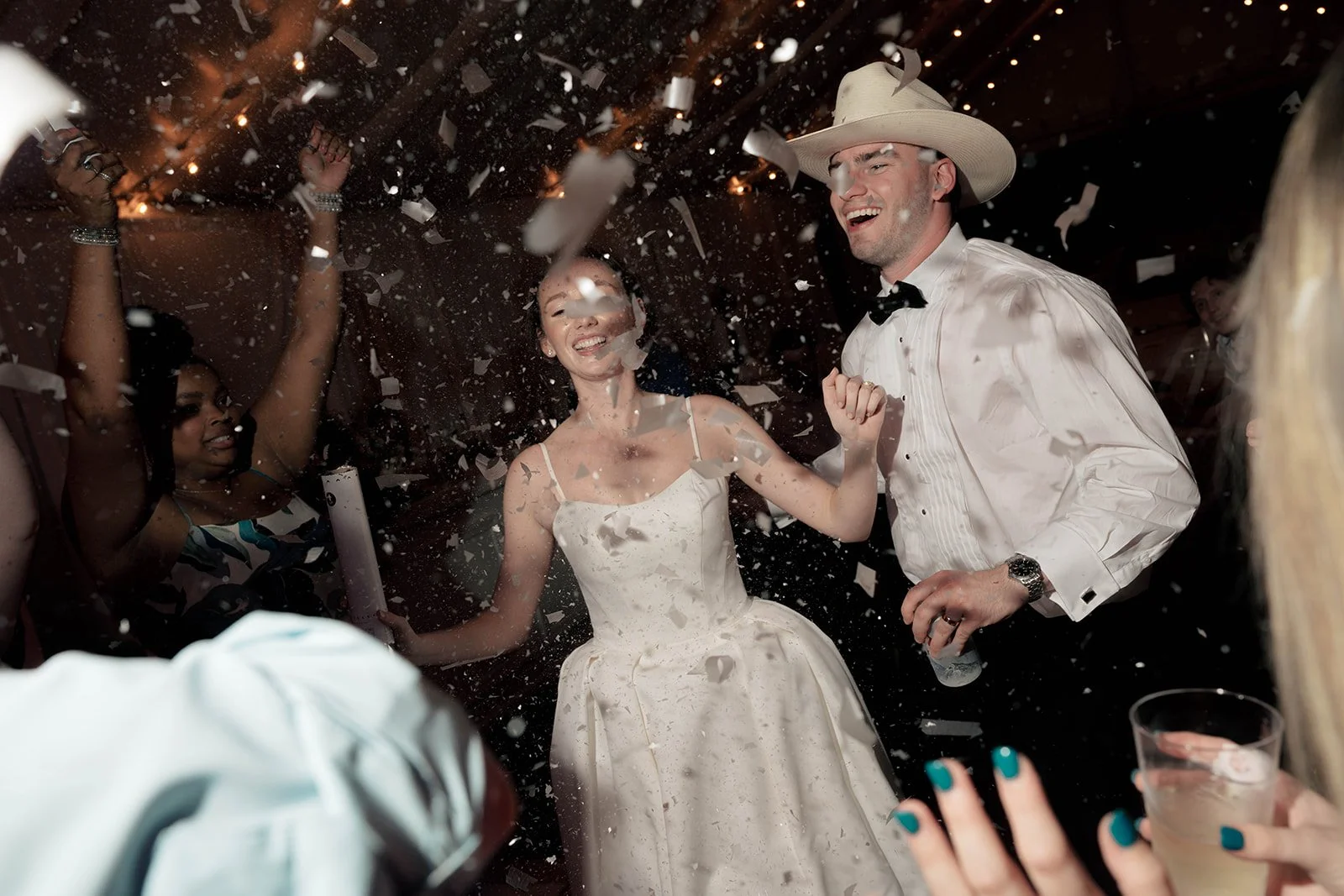 AllyandDustyn_sWeddingSneakPeek-146.jpg