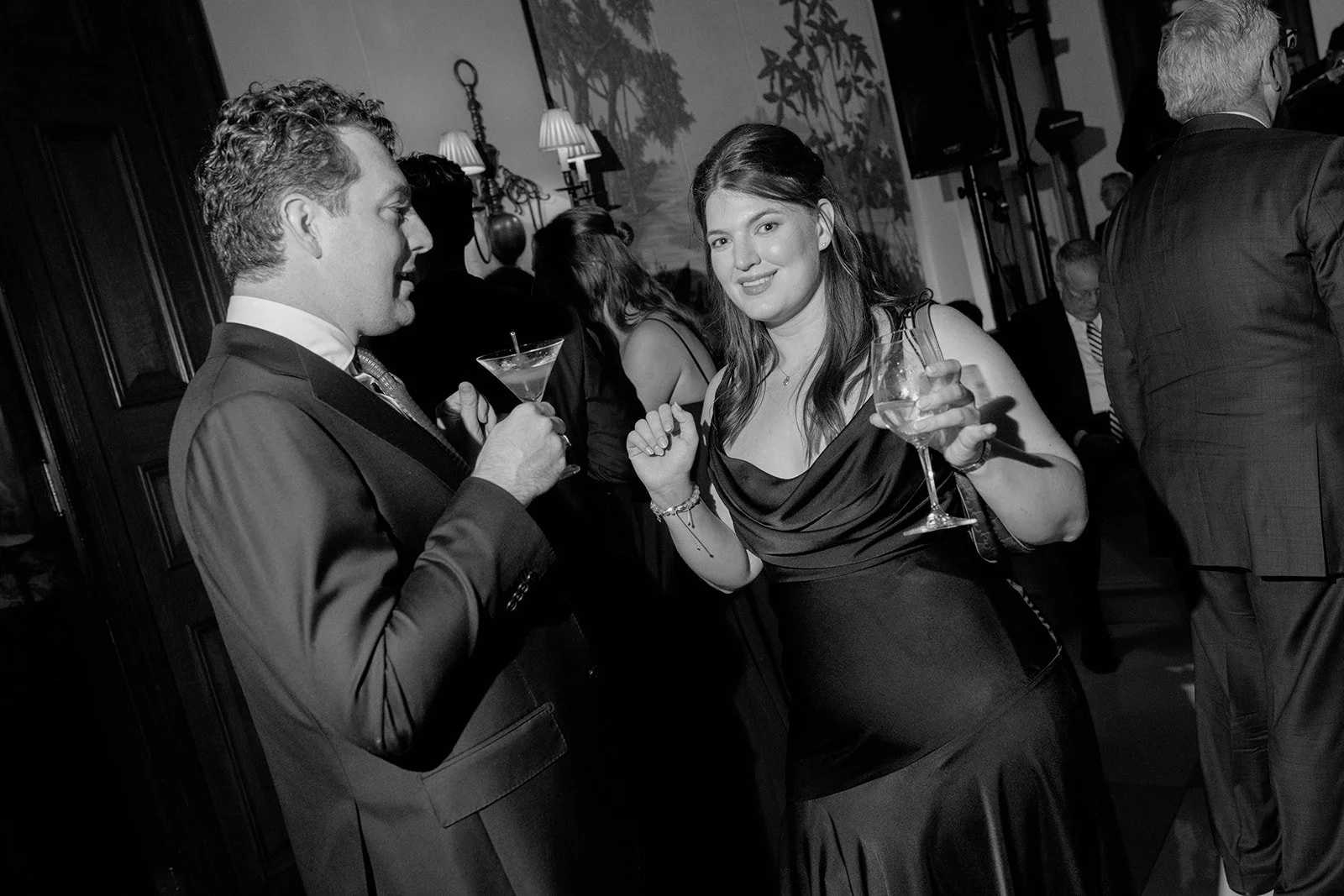 CamillaandTony_sWeddingDayPreview-96.jpg
