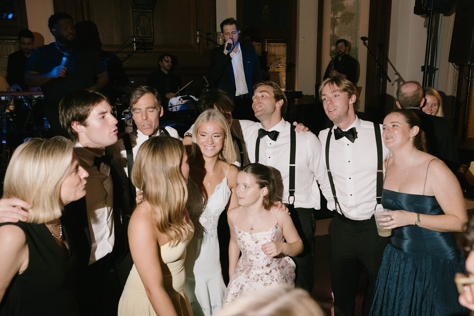 CamillaandTony_sWeddingDayPreview-110.jpg