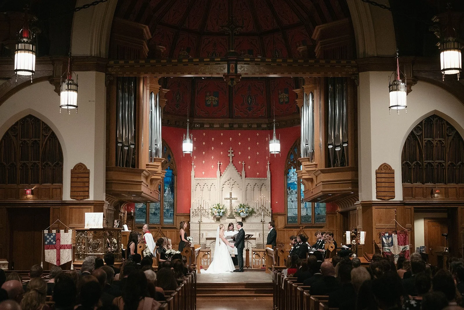 CamillaandTony_sWeddingDayPreview-37.jpg