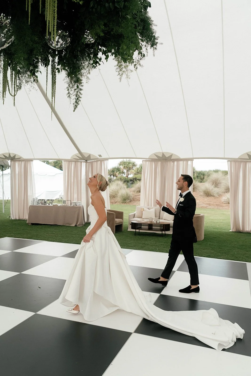 SaraandDrew_sWeddingPreview-60.jpg