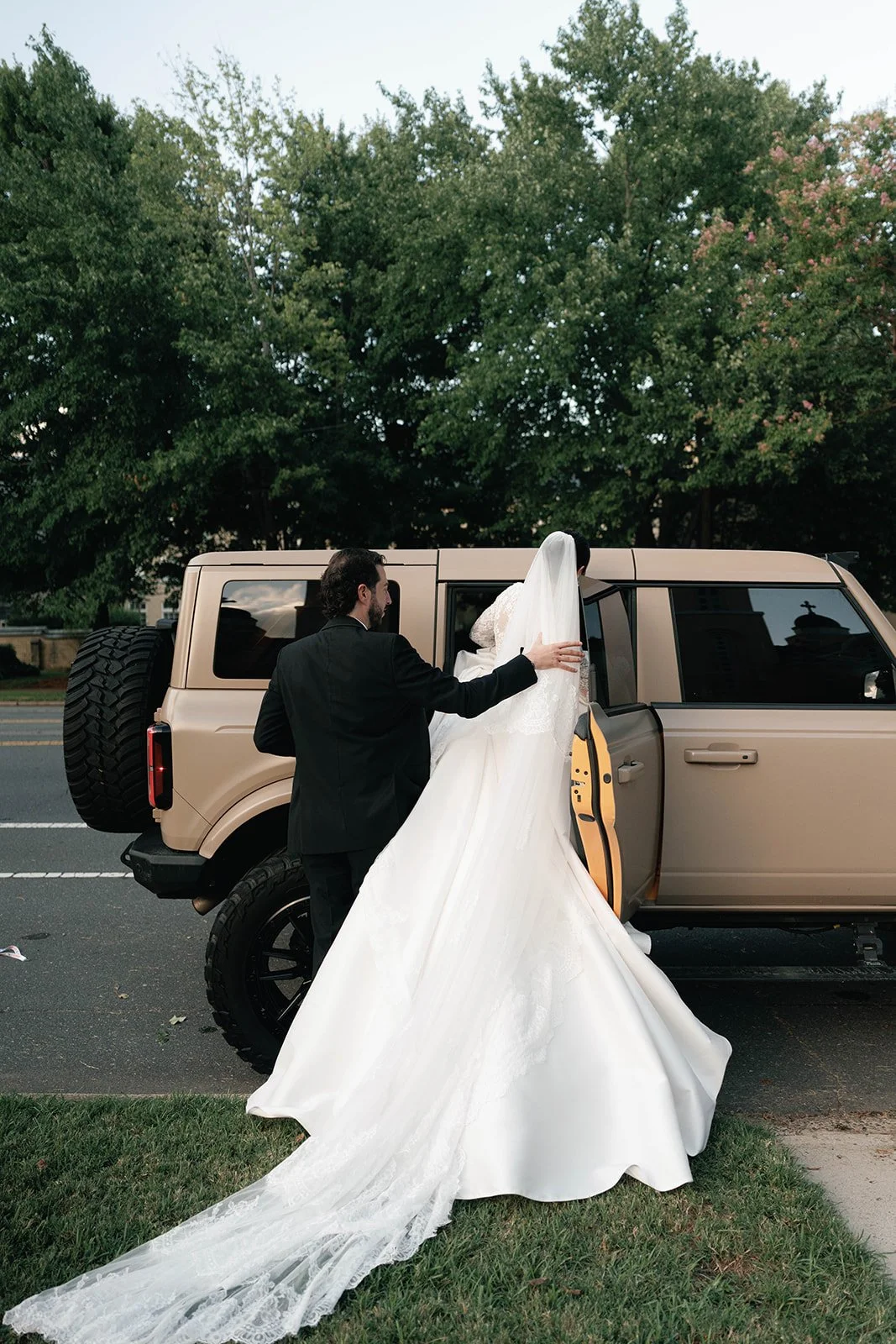 ConnieandJonathan_sWeddingPreview-129.jpg