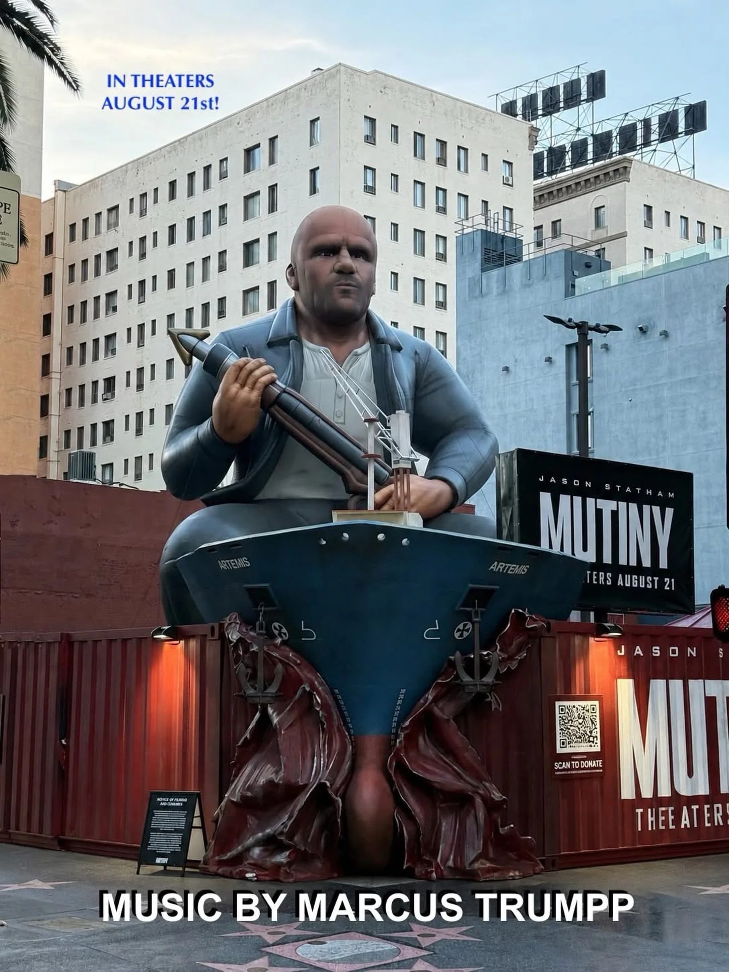Have you ever dreamed of seeing a GIANT Jason Statham? If your answer is yes and it should be, then head over to Hollywood &amp; Vine to see the world&rsquo;s largest Jason Statham! This massive inflatable Statham has been seen in London, Miami, New 