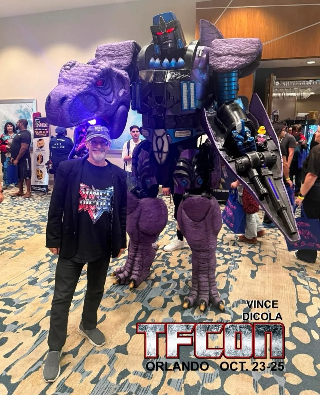 You never know who you&rsquo;ll run into at @tfcon! Pictured next to our Grammy &amp; Golden Globe nominated legend, composer &amp; songwriter extraordinaire, Vince DiCola @dicolaofficial, is a GIANT Megatron Transformer! Vince was one of the special