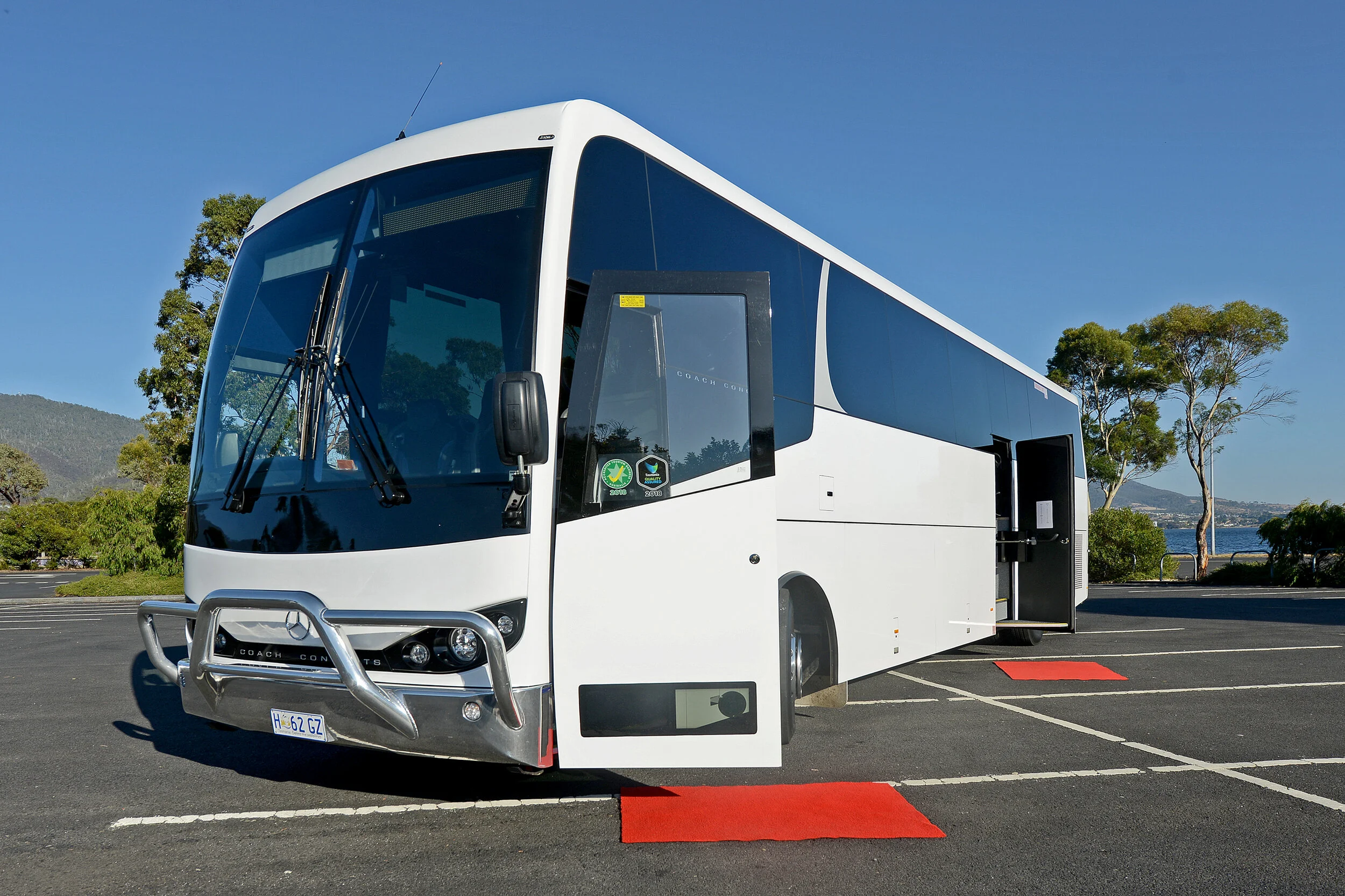 Private Group Transfers from Launceston to Hobart City Driver Hire