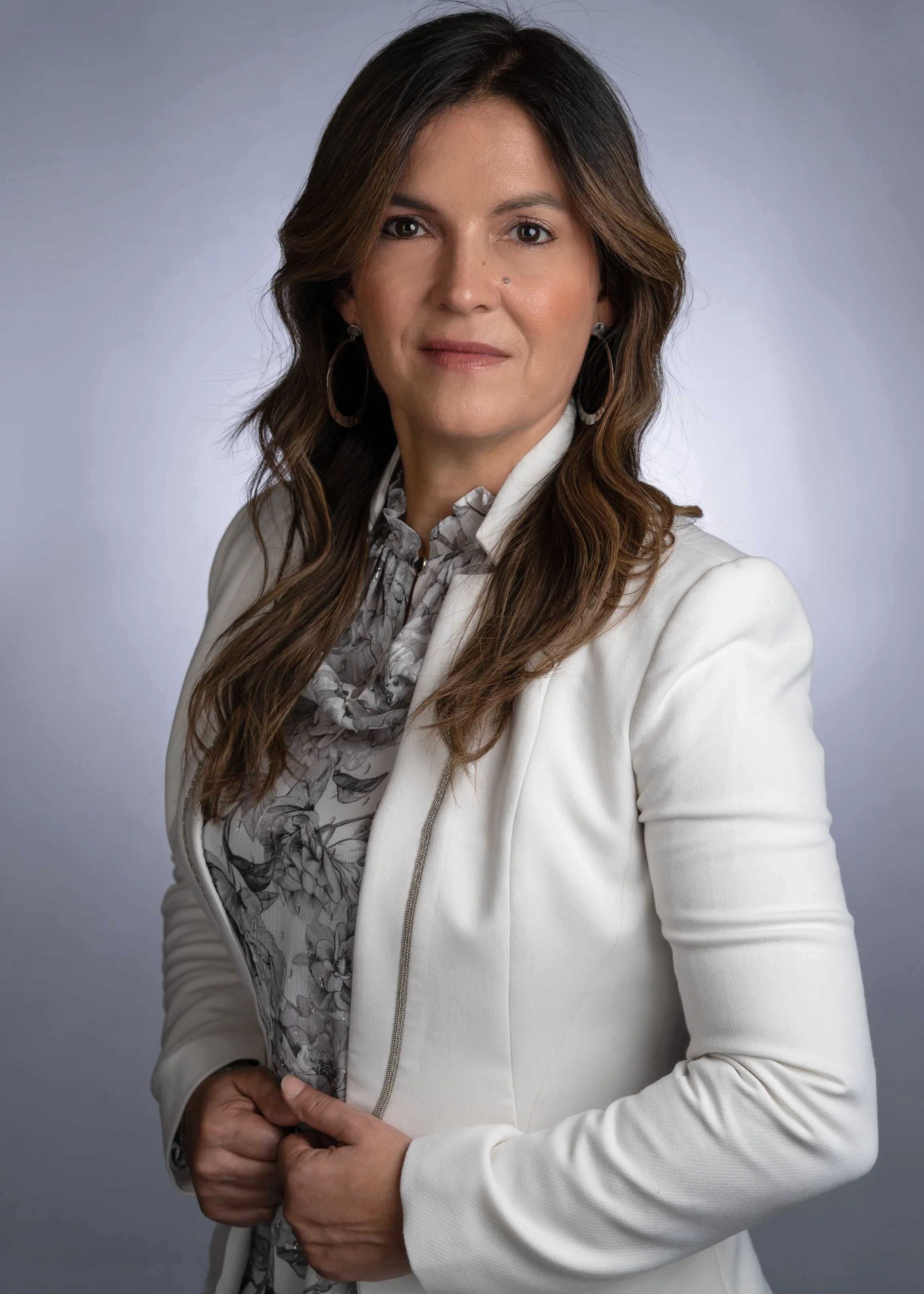 Laurie Professional Branding-3.jpg