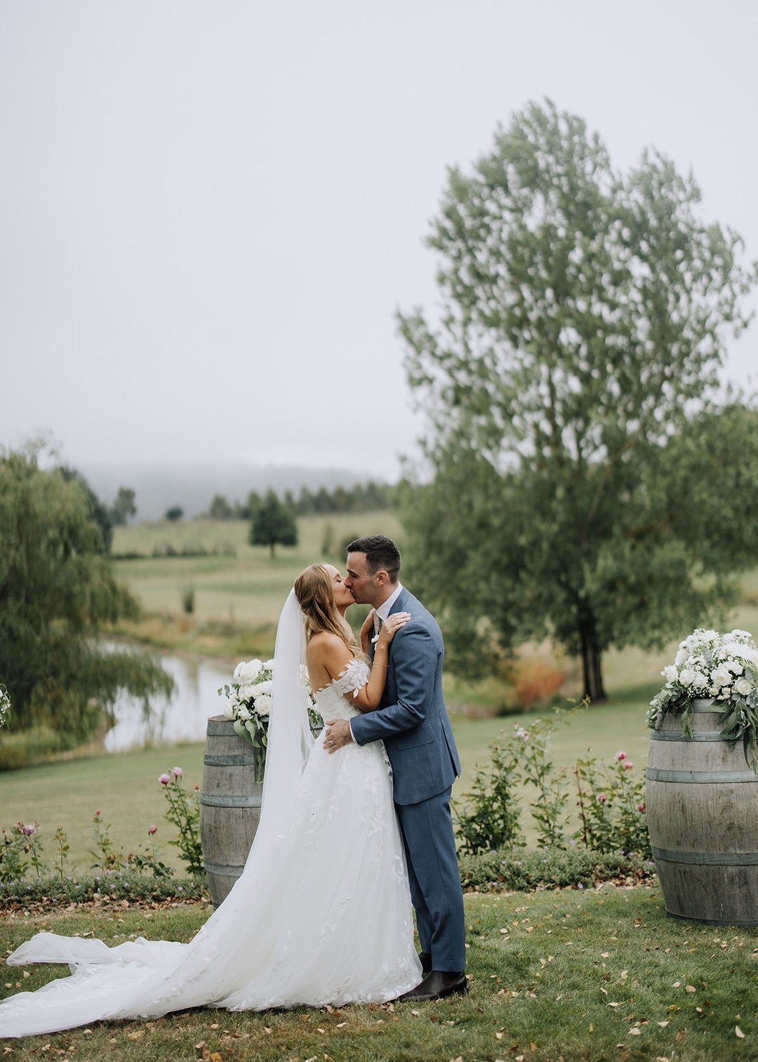 Congratulations to Zoe and Matt on their recent wedding at Waldara 🤍 What a beautiful day it was!

Captured by @andymacweddings
#WaldaraFarm #2024Bride #2024Wedding
