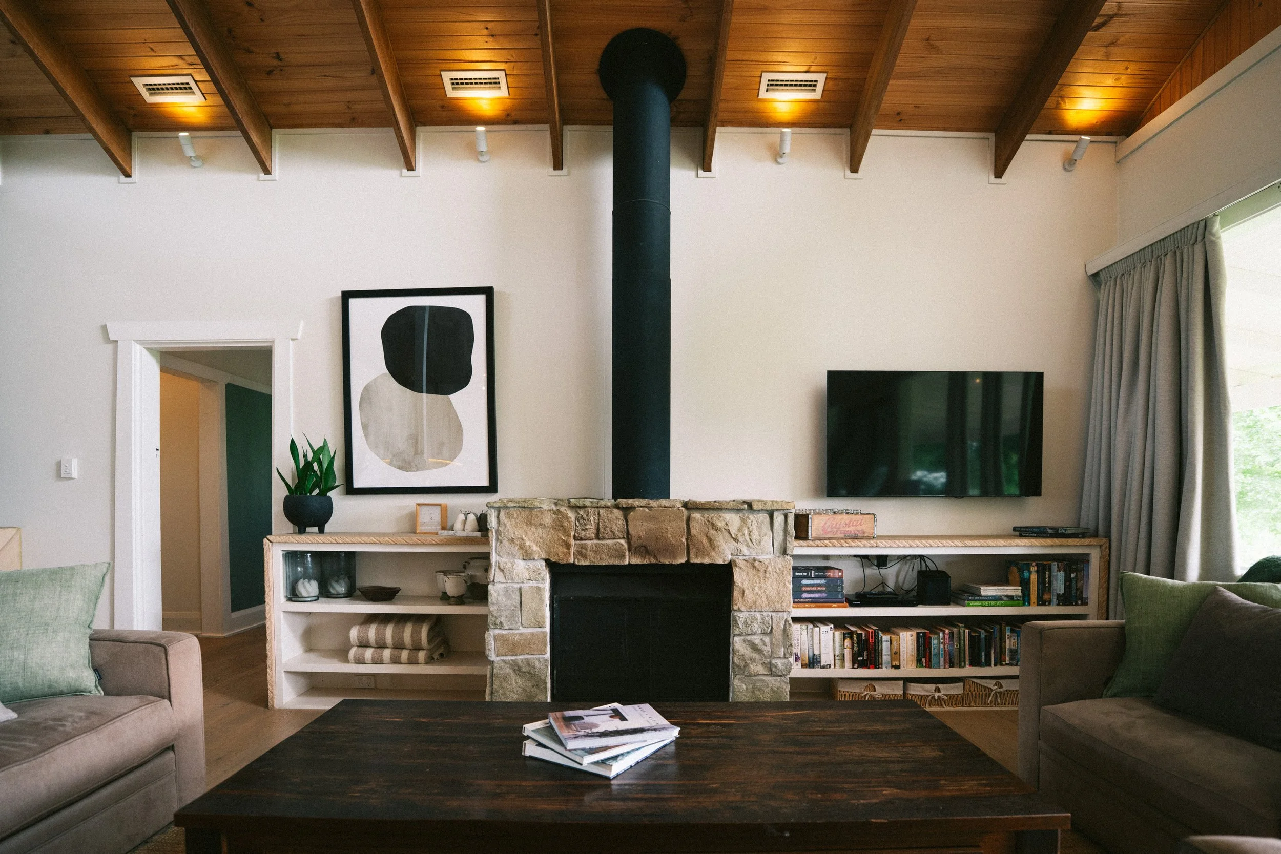 Spacious open plan living at a luxury farm stay in NSW — Waldara Estate, Edith NSW, near Sydney and the Blue Mountains
