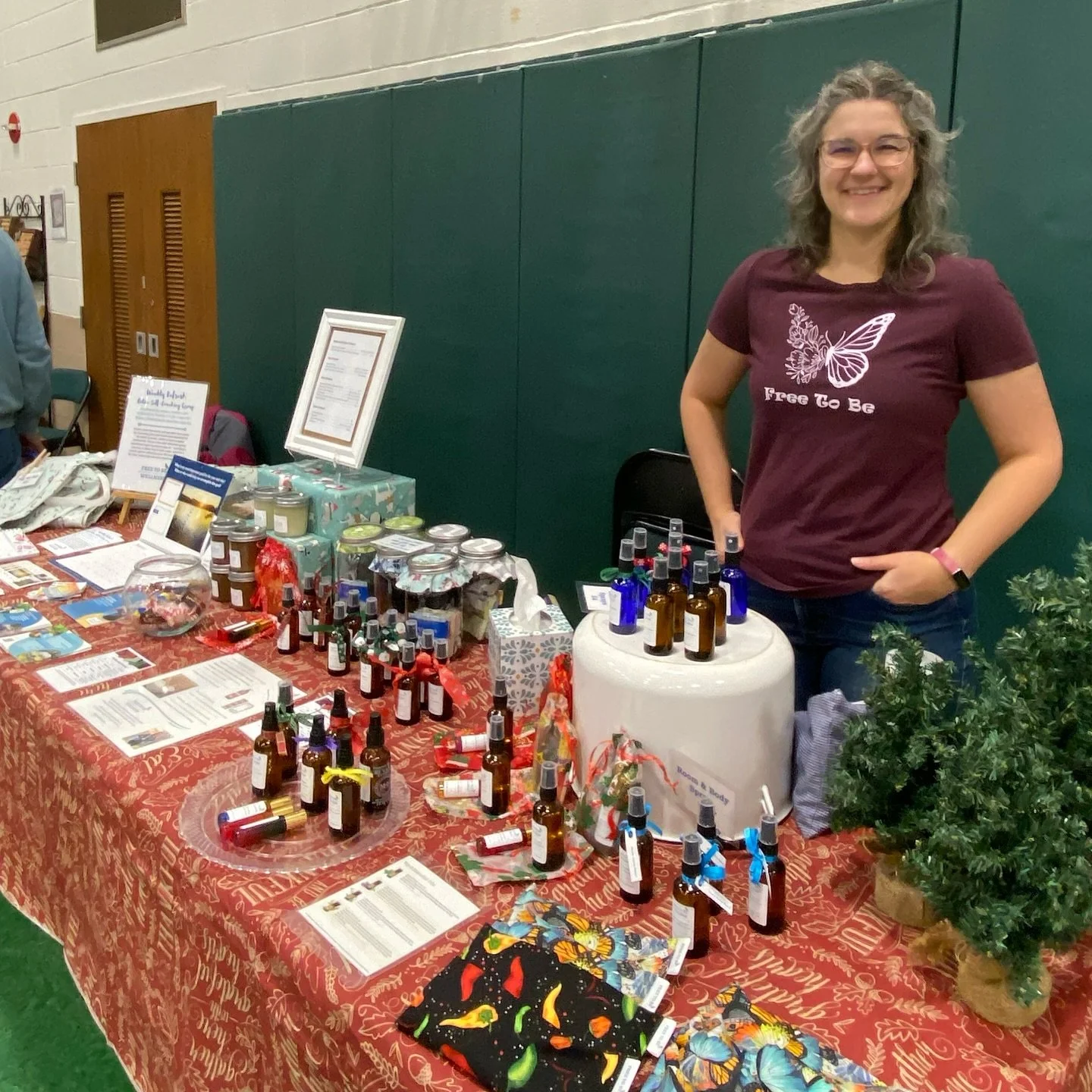 The holidays are coming! Come finds some gifts for yourself or friends at my table, or one of the other many vendors. 9am-2pm Saturday 11/8 only at Our Lady of Sorrows in Vestal, NY. 

801 Main St, Vestal, NY 13850

#calm #calmness #clarity #calmandc