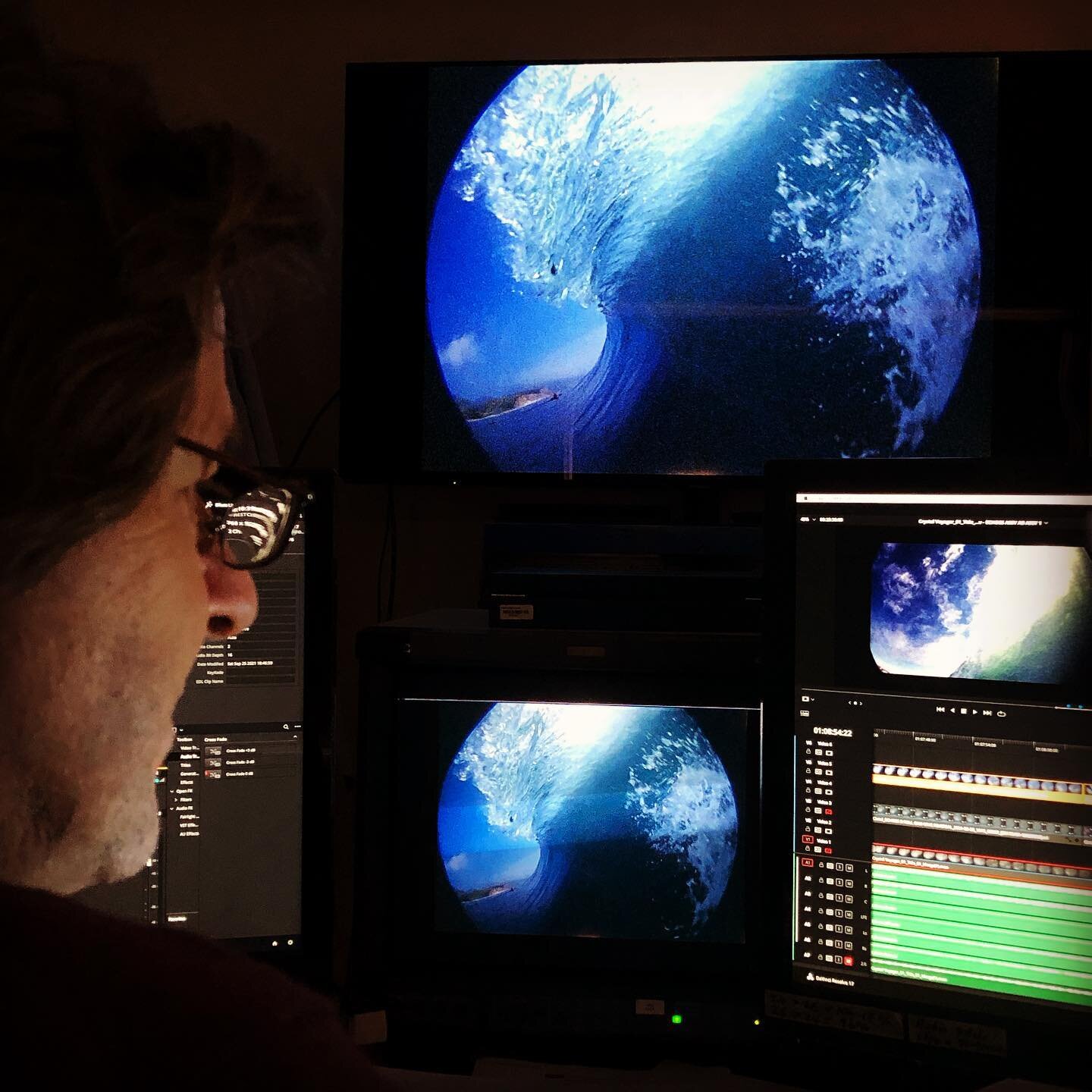 We&rsquo;re back in the transfer suite with @piccoloprods with master of film transfer and post-production Ray Argall. The #echoes original AnB rolls into the Resolve system to be processed to full 4K Cinema release... looking incredible 50 years sin