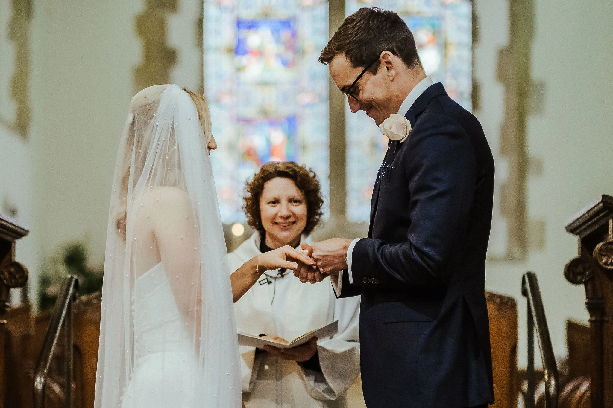 ElegantAtHomeWedding-41.jpg