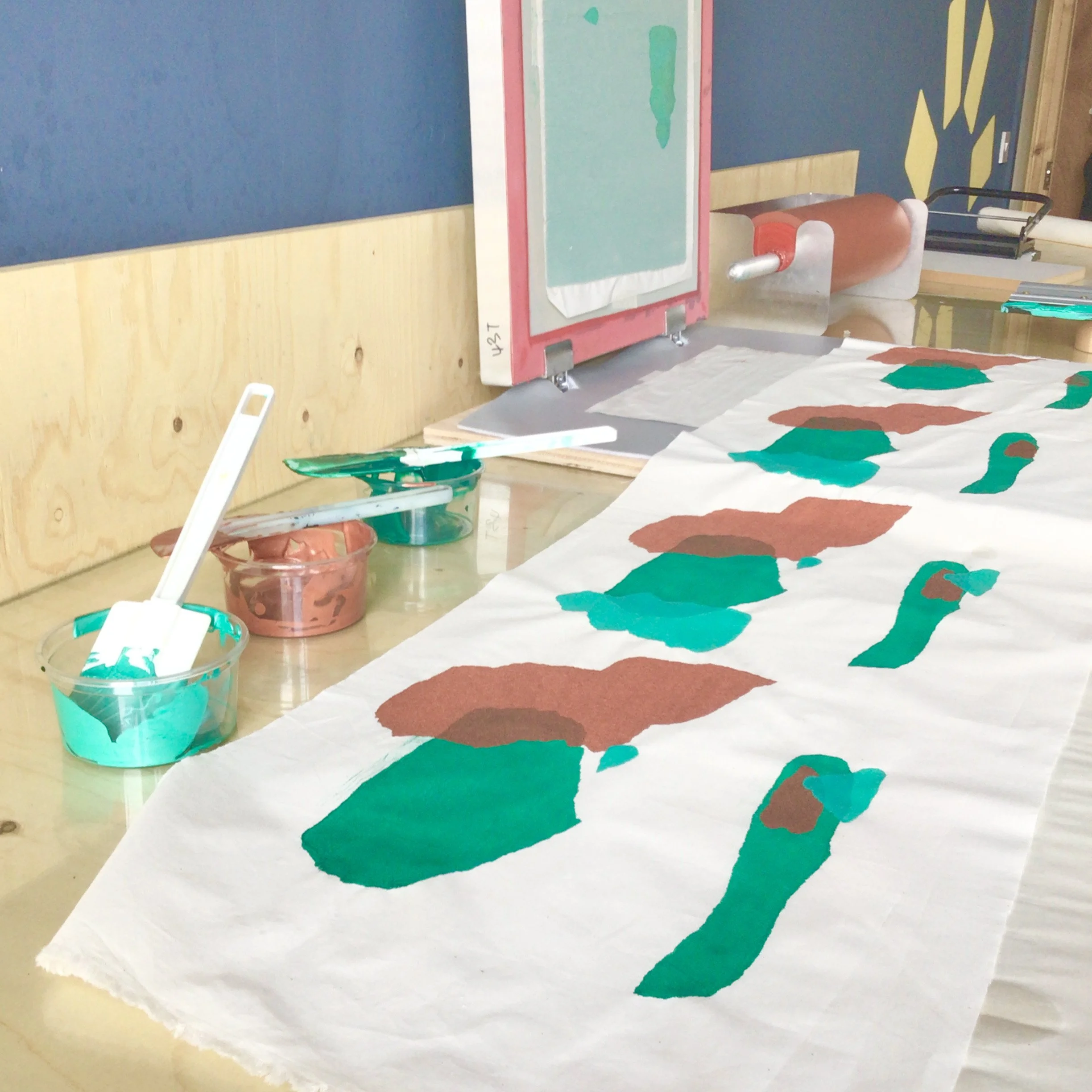 Stencil Screen printing on fabric.JPG