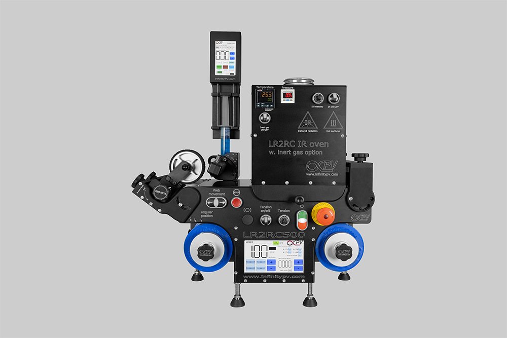 The LR2RC500 featuring a simple flexoprinter, jumbo pump, air knife and IR oven.