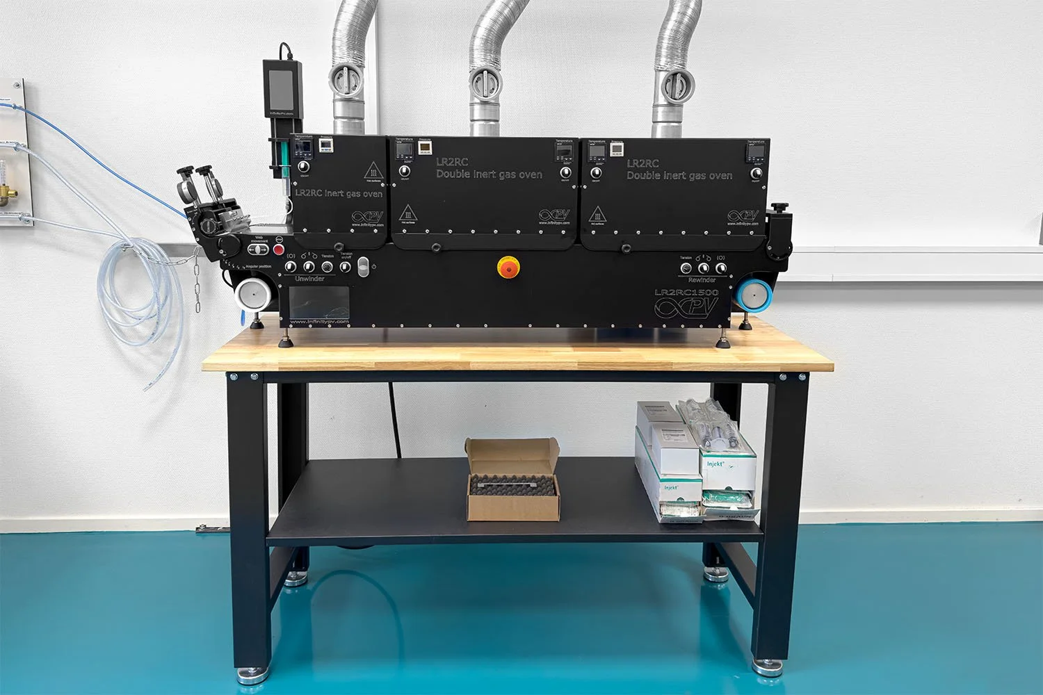 The Laboratory Roll-to-Roll Coater at E-magy's lab.