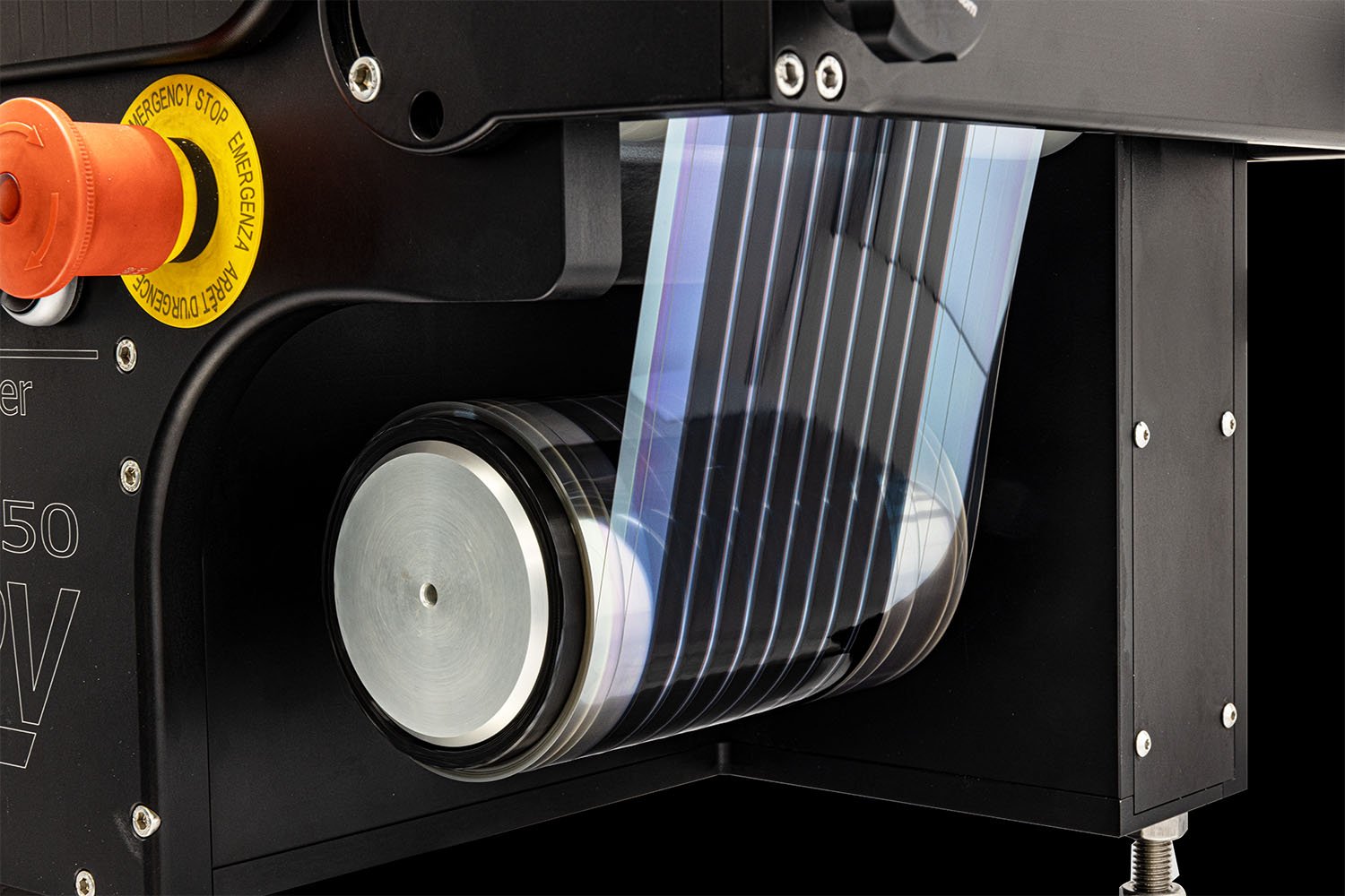 Laboratory roll-to-roll slot-die coater machine application (Copy)