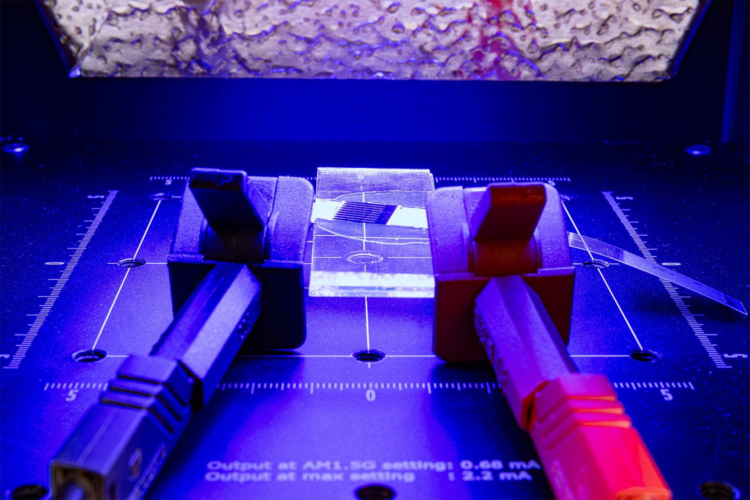 ISOSun Vis Solar Simulator – Compact, Class A Solar Testing Solution