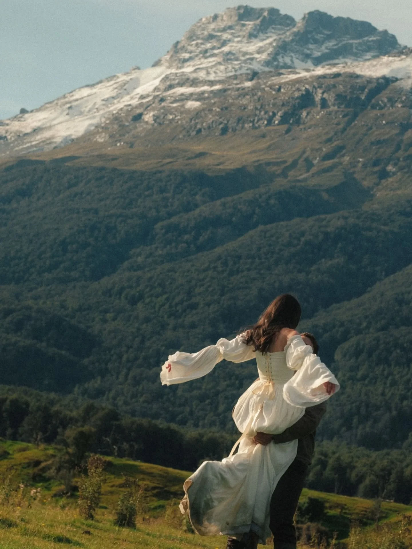 frolicking through middle earth (literally)

LOTR is life for Emily &amp; Andreas, and there are none that are more worthy of Middle Earth than them. So of COURSE we had to go to the LOTR film locations for their day!! What a blast celebrating their 