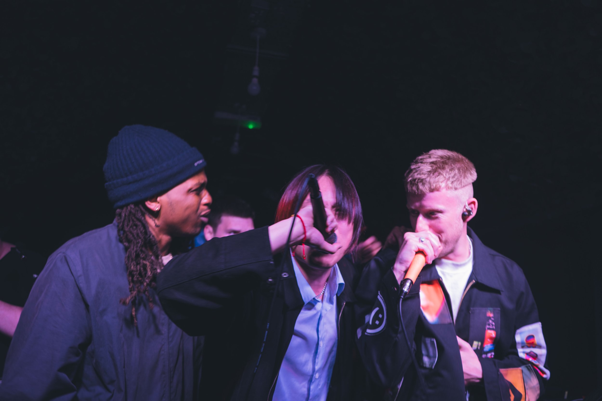 NOISY21.JPG