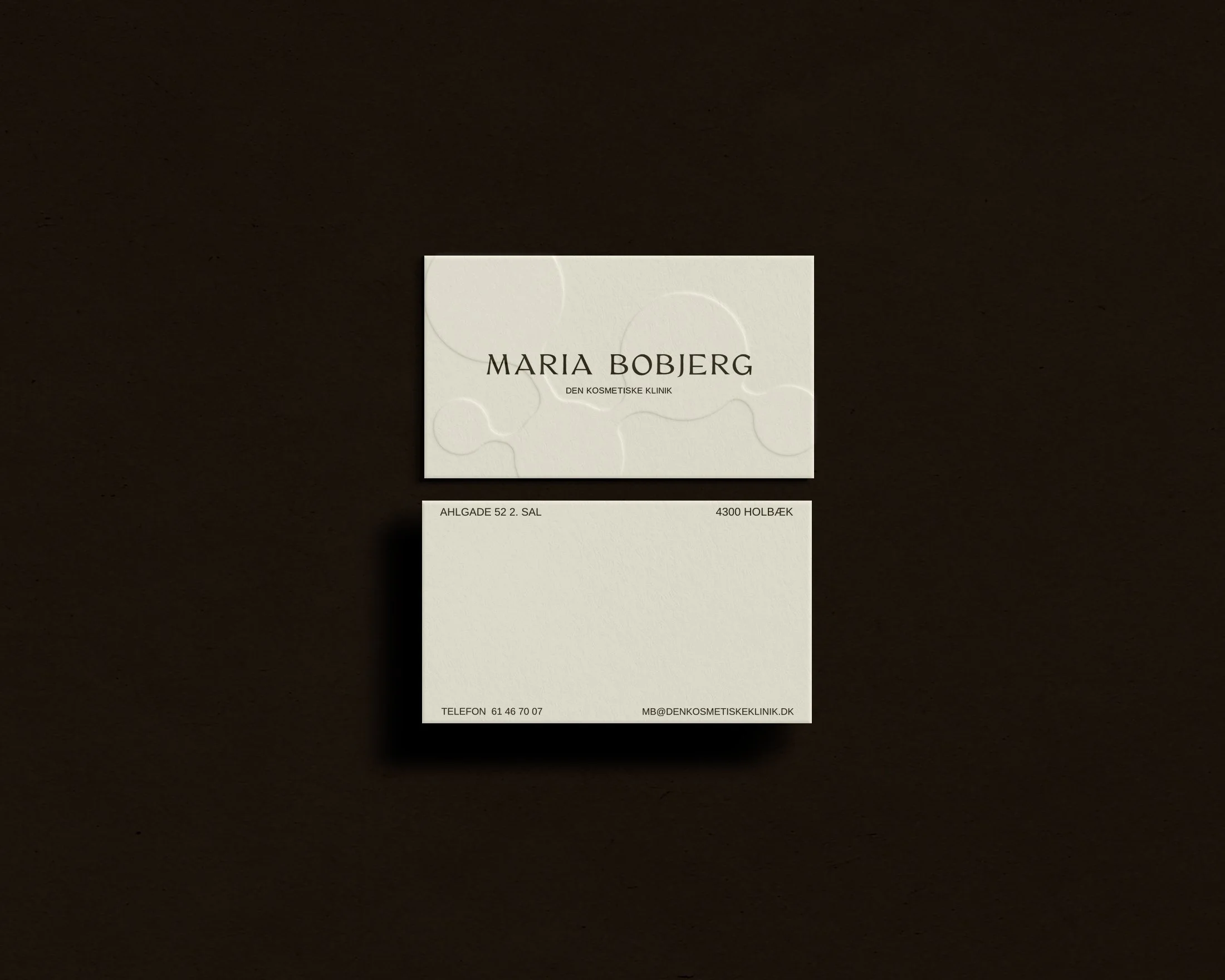 Minimal business card design for Maria Bobjerg clinic, created during a branding sprint by The Branory. Fast, strategy-led visual identity with logo, fonts, and colors developed in one day.
