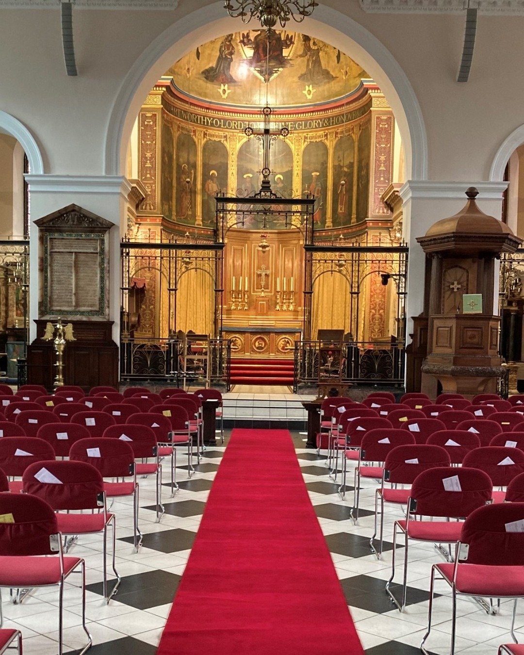 A reminder of our services this busy Sunday!

8am - BCP Morning Prayer at St Mary's
10am - A Service of Baptism, Confirmation and Licensing  for Ministry at Holy Trinity
10.30am - Morning Worship at St Mary's
6.00pm - Joint Choral Evensong with Guild