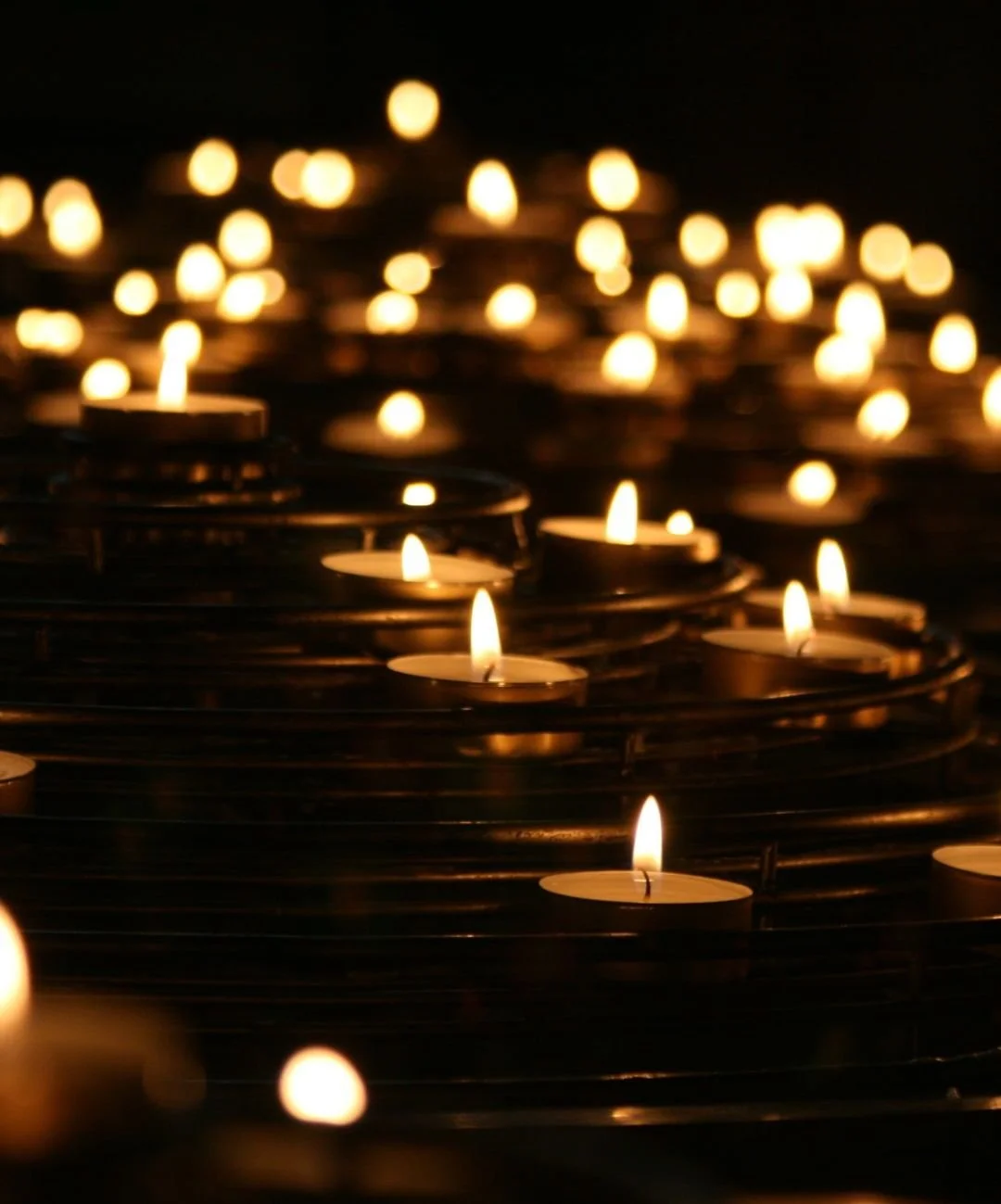 A reminder of our services this Sunday!

8am - BCP Morning Prayer at St Mary's
10am -Festival Eucharist for All Saints at Holy Trinity
10.30am - Sung Communion at St Mary's
6.00pm - Requiem Eucharist at Holy Trinity
6.00om - Haven at St Mary's

We lo