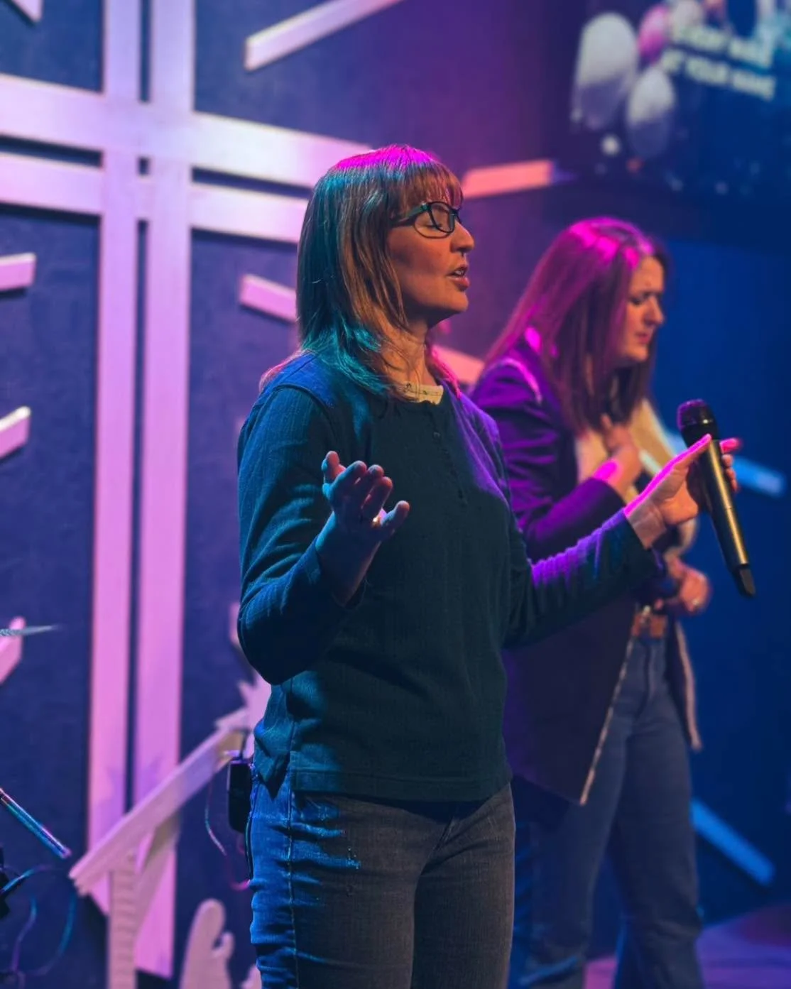 RESONANCE WEEKLY RECAP:

🌟 Jerry did our second Advent reading and lit the Peace candle. 

🌟 Pastor Buster gave this week&rsquo;s message, &ldquo;Peace&mdash;He Steps Into Chaos,&rdquo; the second message in our sermon series celebrating Advent, &l