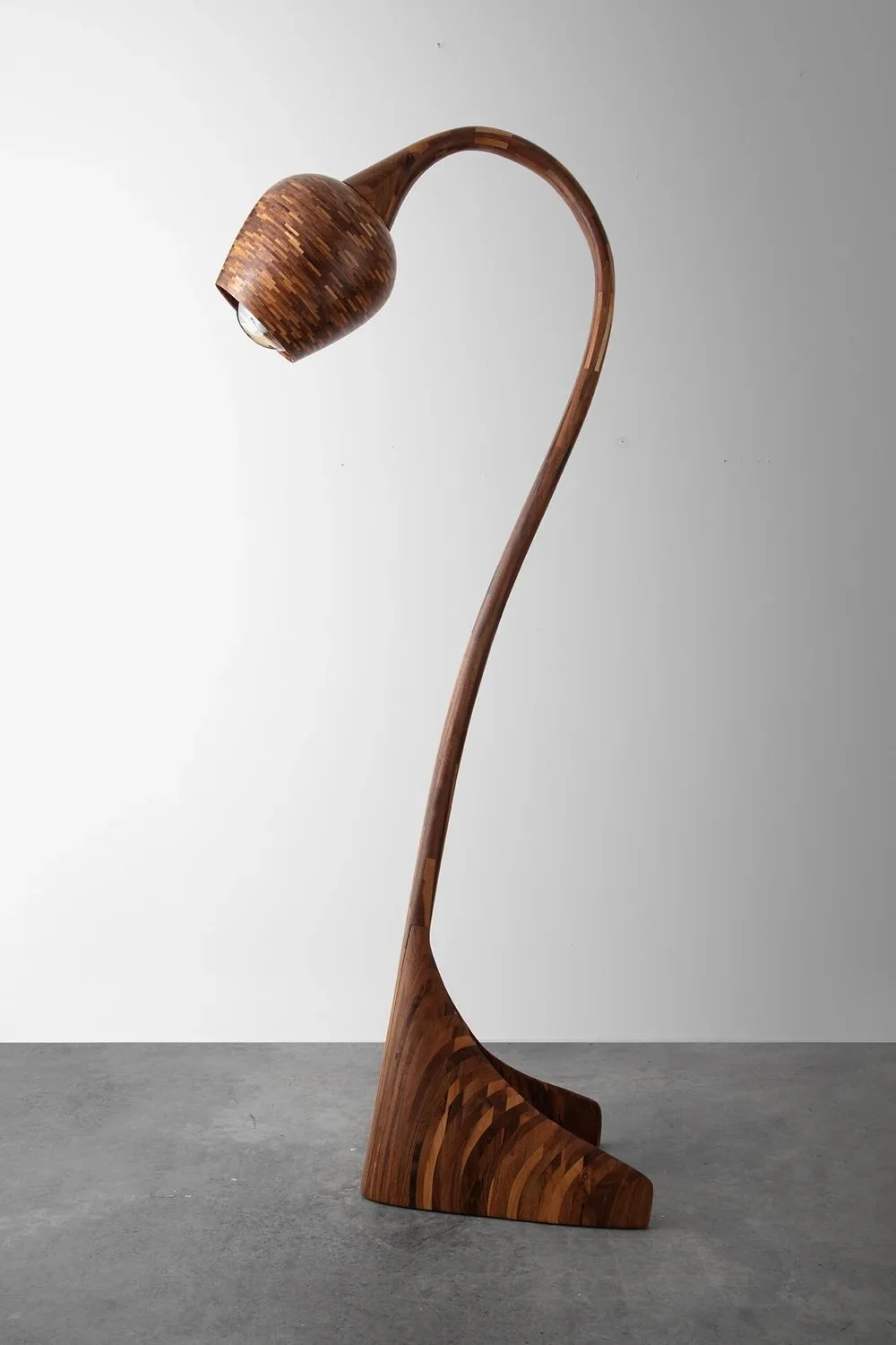 LowRes+-+Floor+Lamp+10.jpeg