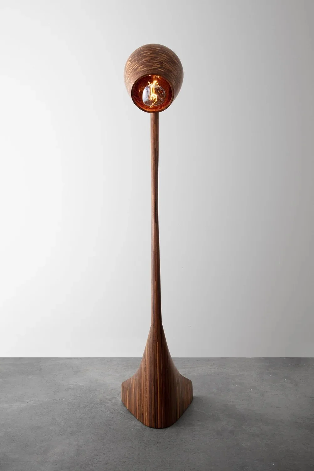 LowRes+-+Floor+Lamp+6.jpeg