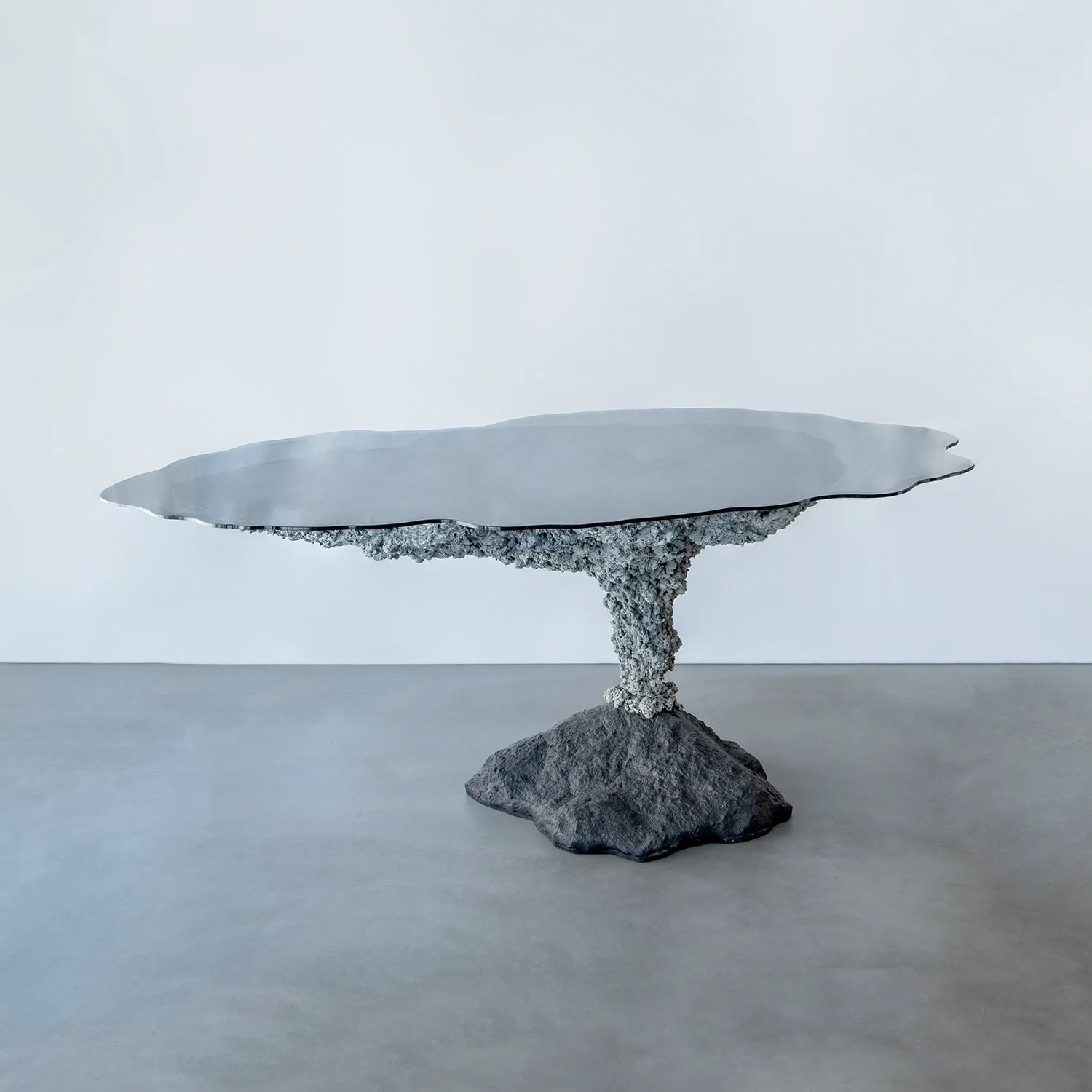 Plinio Table