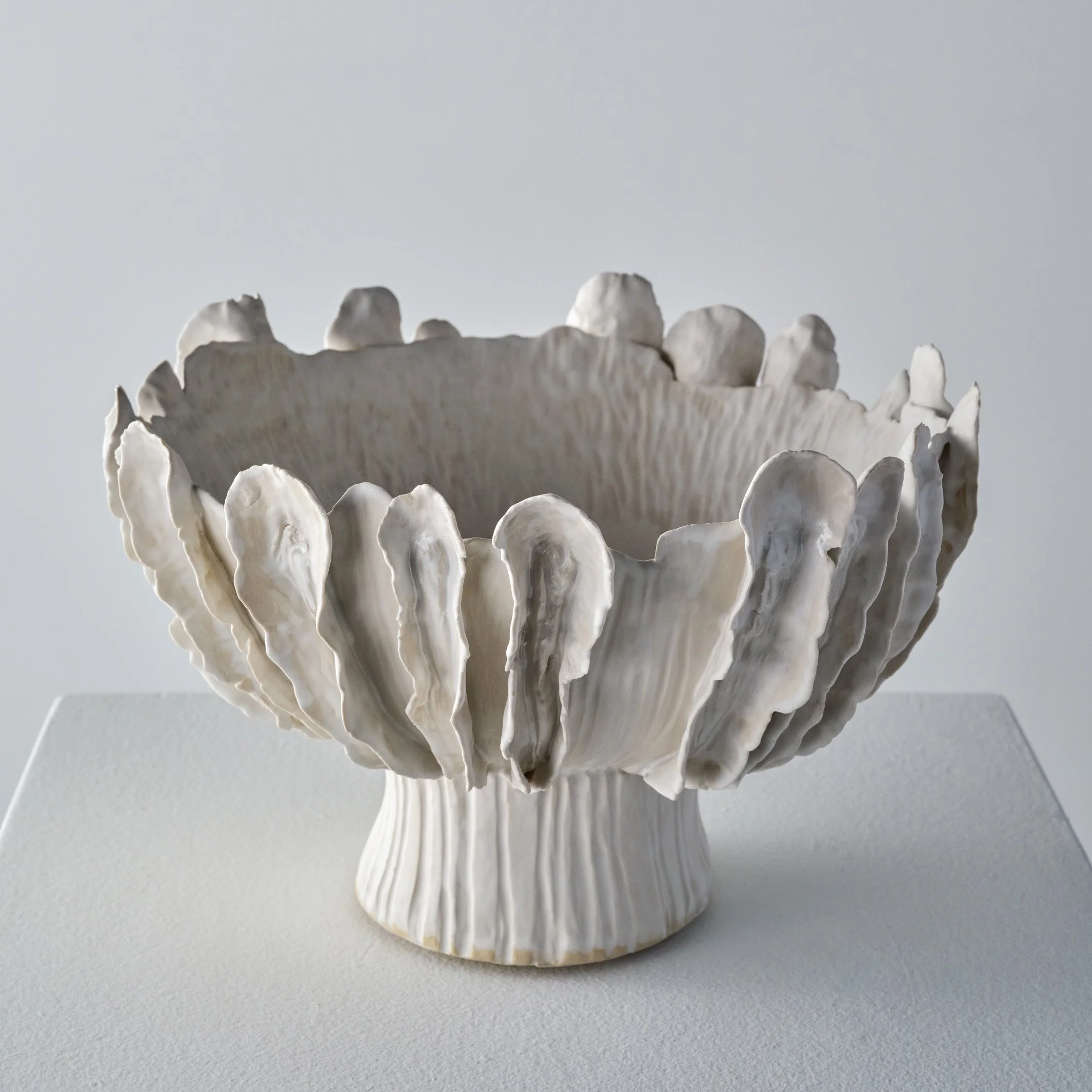 TDM1206-PetaleLargeWhitePedestalBowl-02-web.jpg