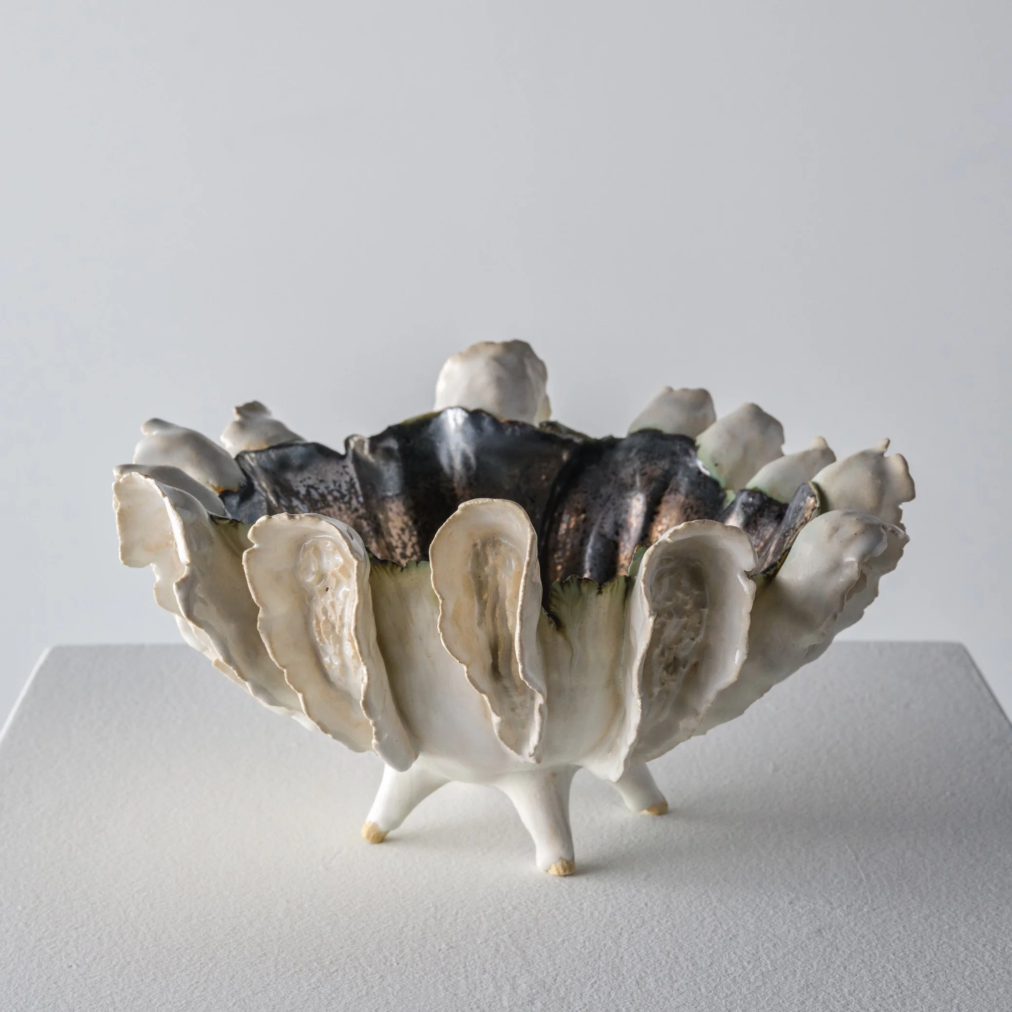 TDM1208-PetaleMediumWhiteFootedBowl-web.jpg