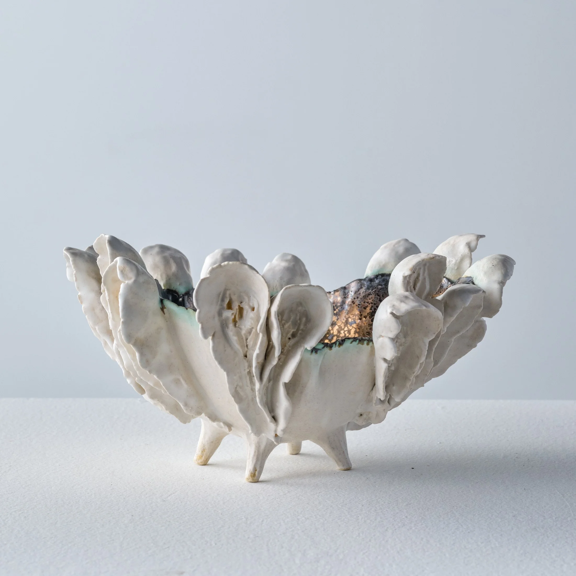 TDM1210-PetaleSmallWhiteFootedBowl-web.jpg