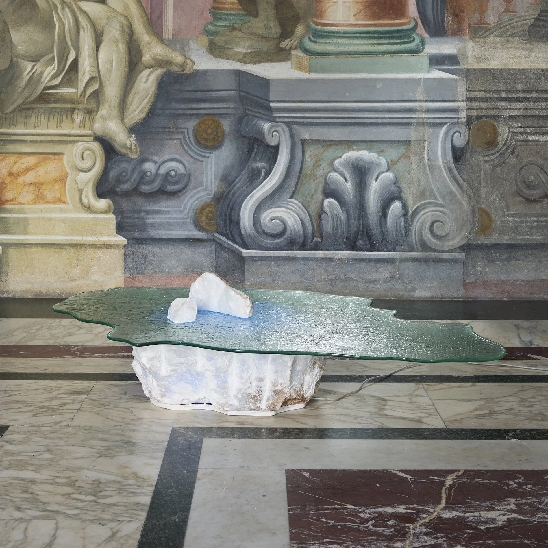 Glacies Table