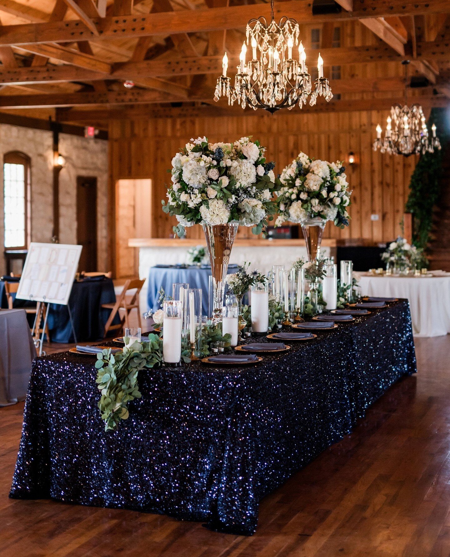 Our designs aim to seamlessly integrate with your venue, bringing a touch of natural elegance to your celebration. ⁠
⁠
From centerpieces that anchor your tables to subtle aisle accents and captivating bouquets, our florals are chosen for their aesthe