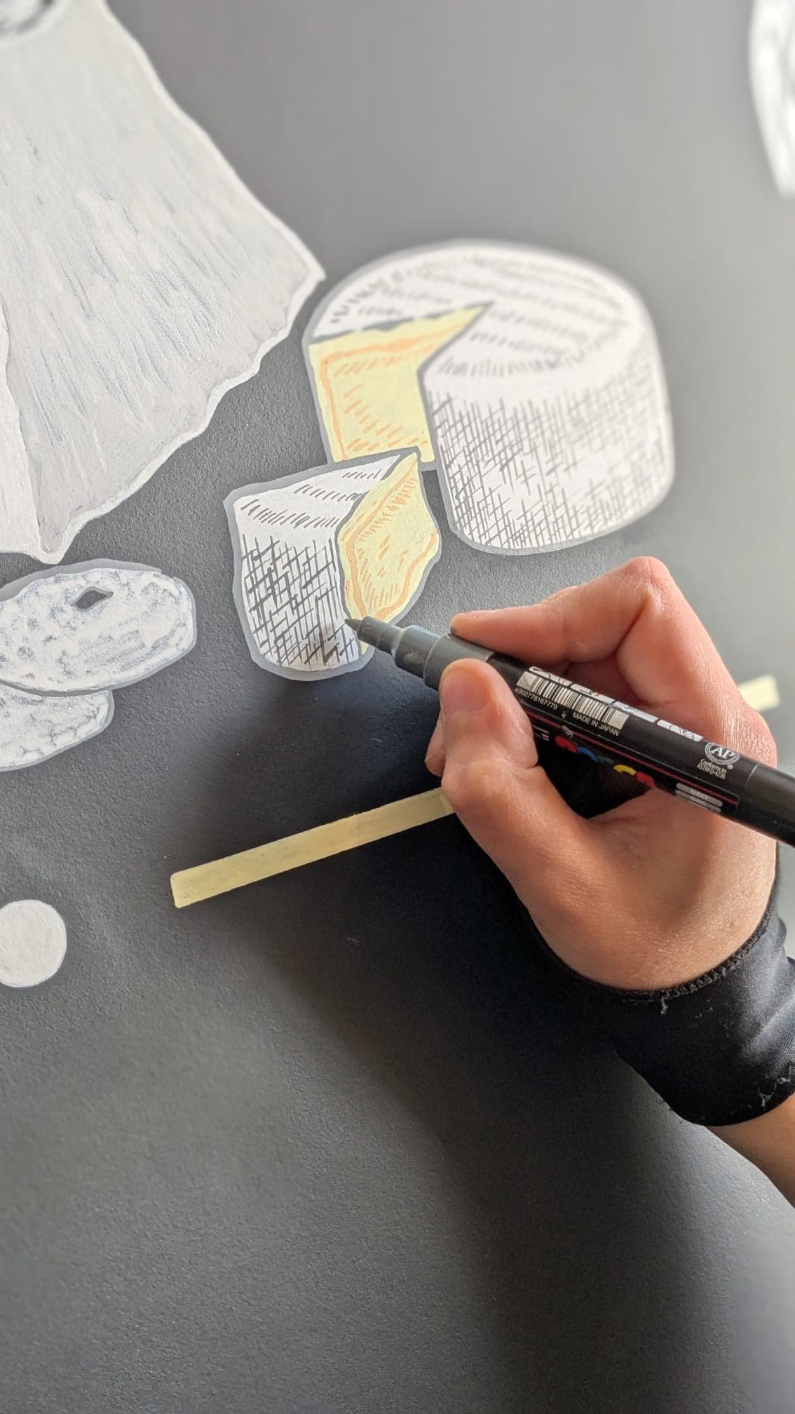 Peinture sur ardoise - peinture d'un fromage - peinture acrylique