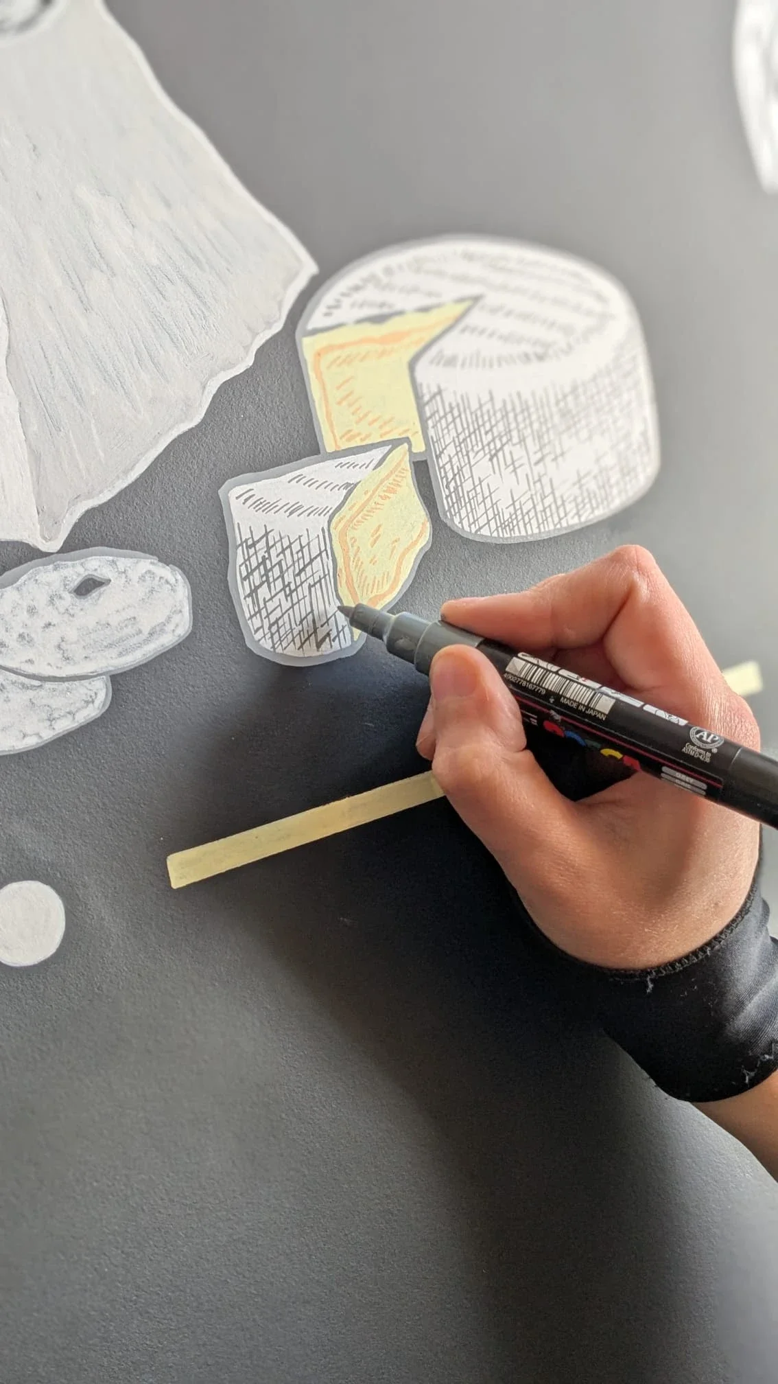Peinture sur ardoise - peinture d'un fromage - peinture acrylique