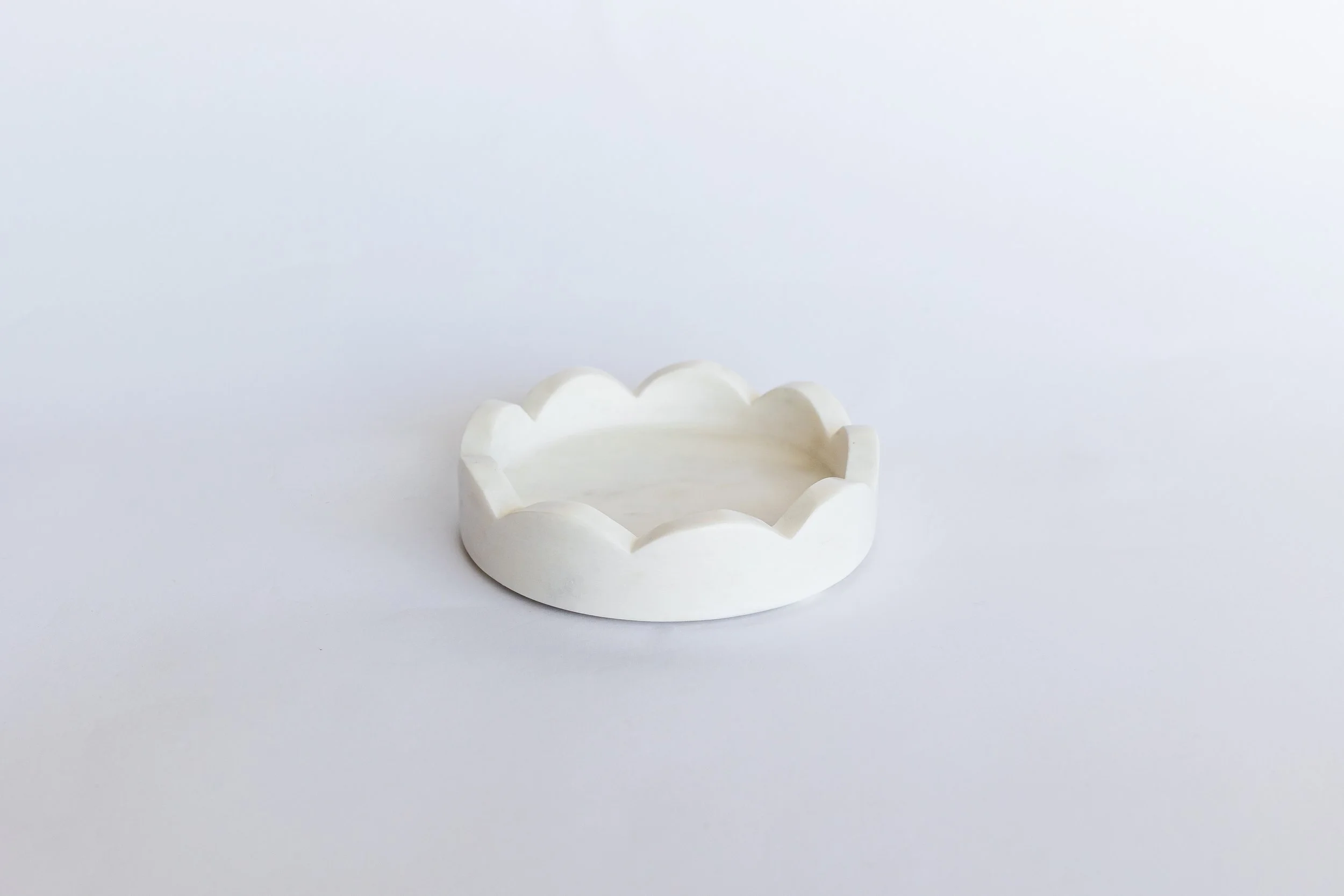 Scalloped Marble Catch All Tray