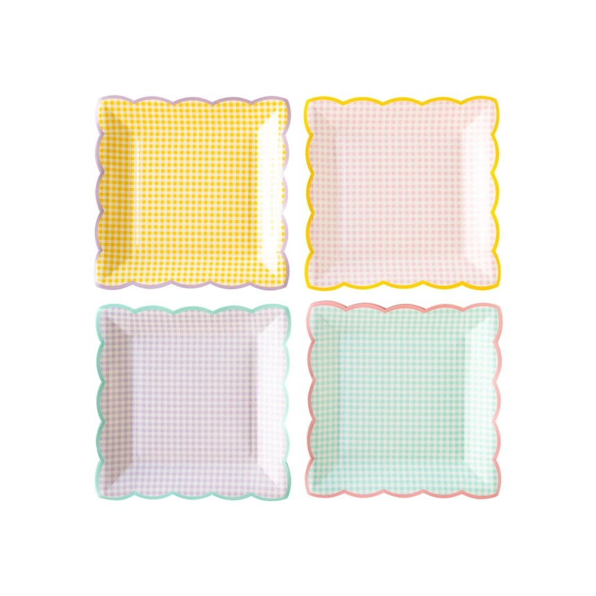 Square Scalloped Gingham Plate Set