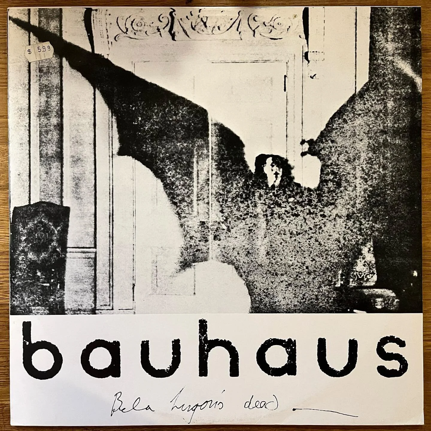 Some scary good records just arrived in the shop, and just in time for Halloween! 🎃 This and MORE at our Night Crates event on the 4th! Catch ya there 👻