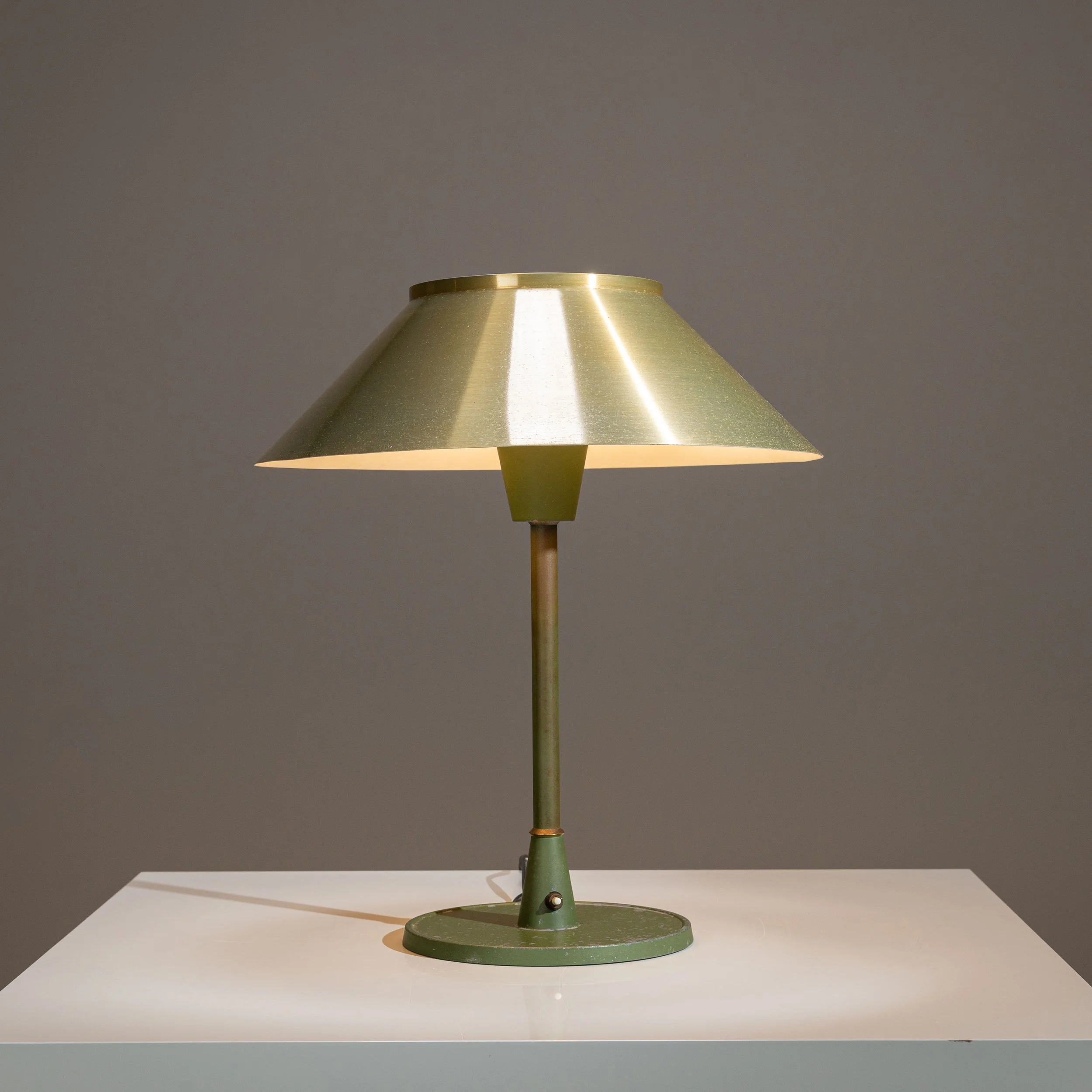 Lyfa tablelamp