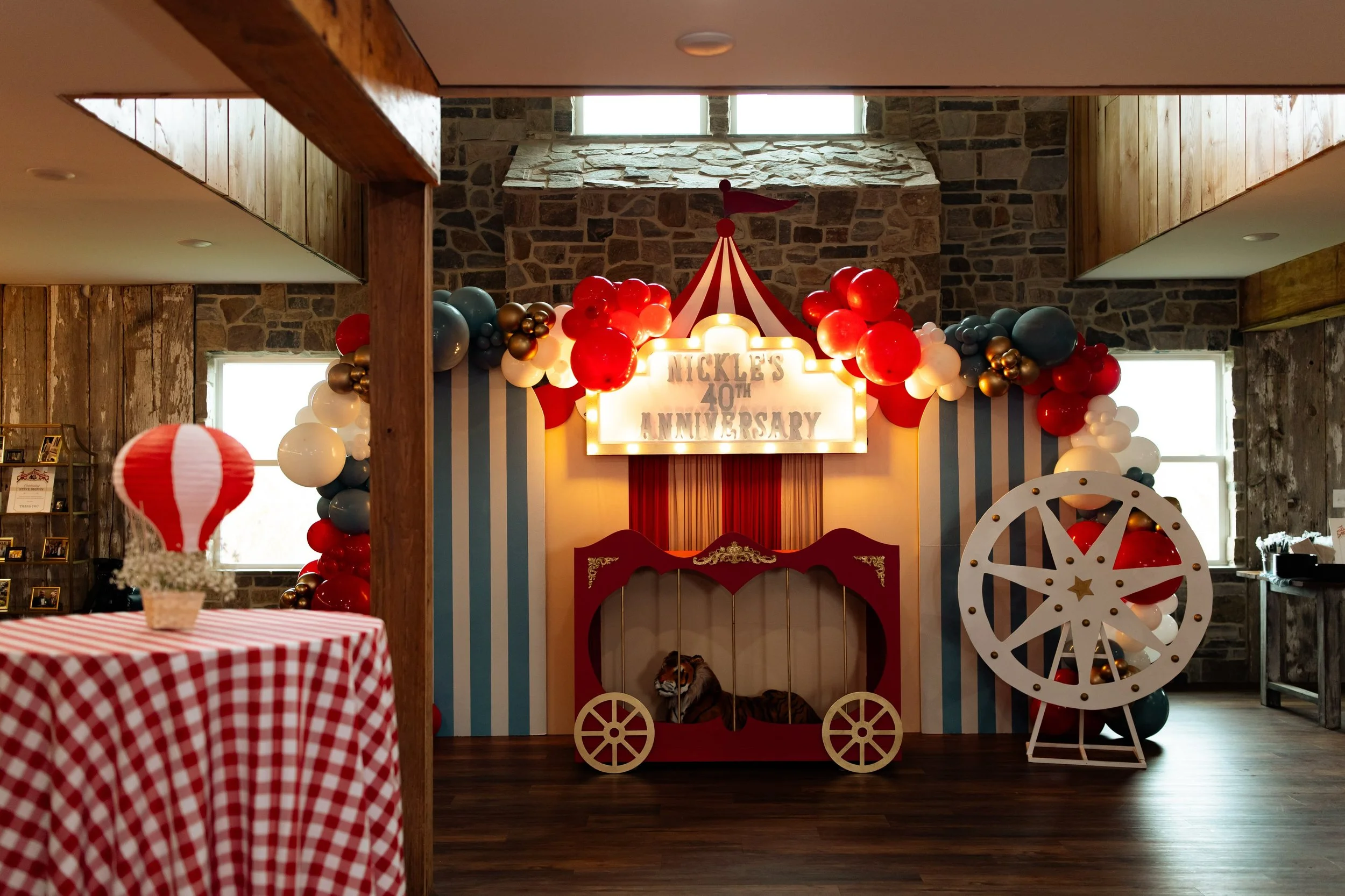 Nickle Electrical&rsquo;s 40th Anniversary 🎪

Thank you so much to all of the vendors for making this event a success! We truly appreciate it and love working with all of you!! ❤️

@nickleelectrical 
@pratt_farm_lodge_ 
@chickaartistica 
@littlebloo